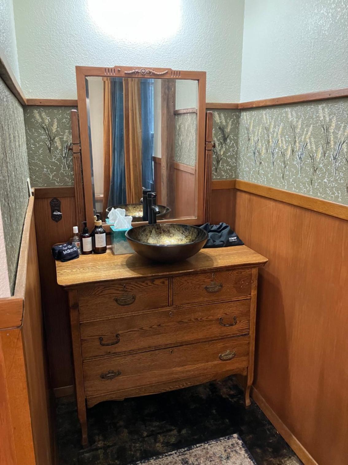 Prairie Rose Inn photo 63