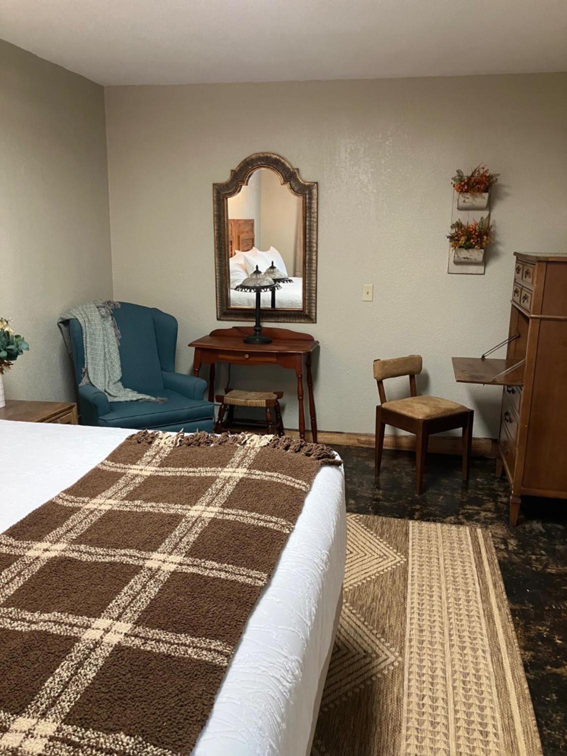 Prairie Rose Inn photo 22