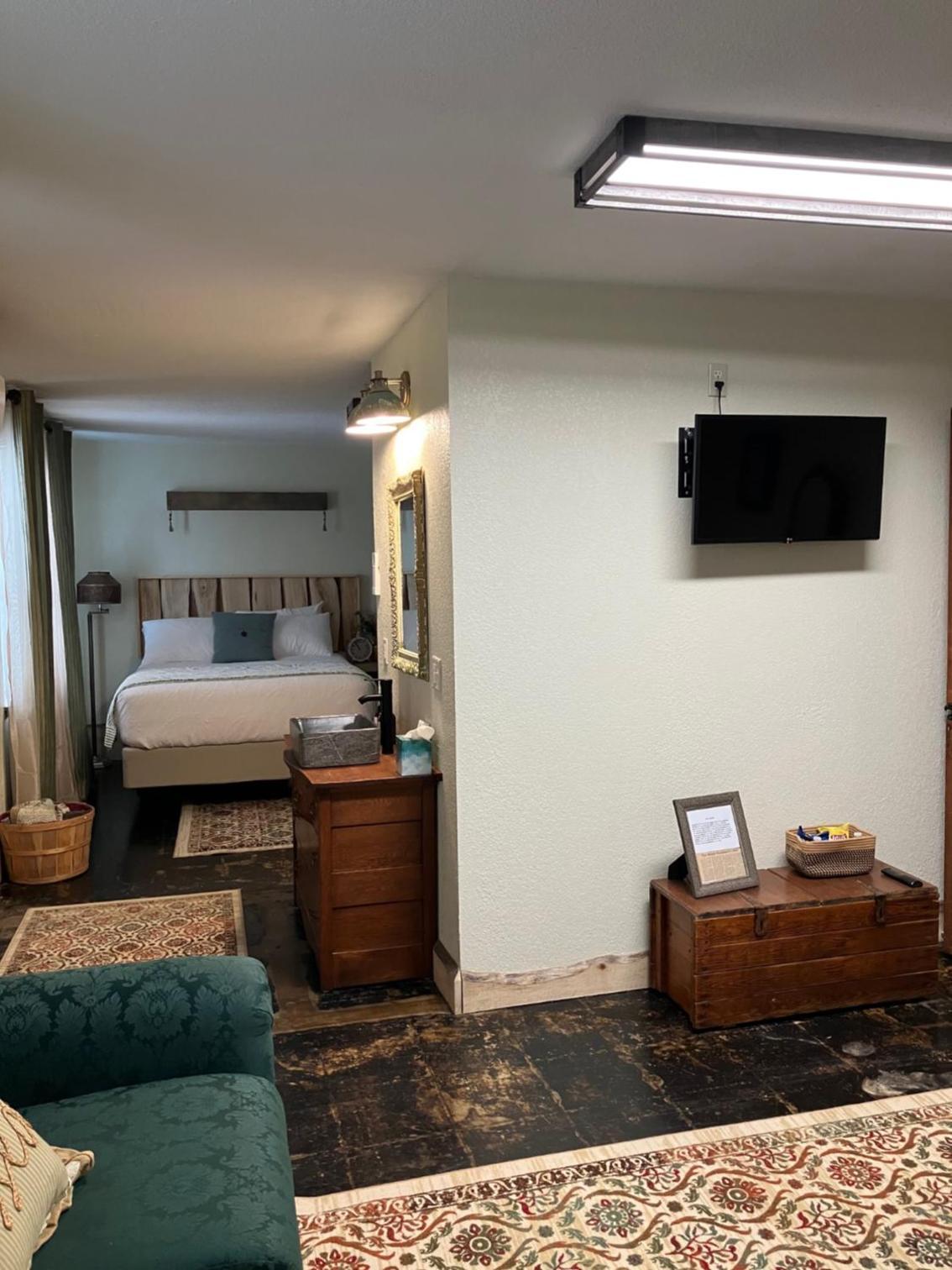 Prairie Rose Inn photo 27