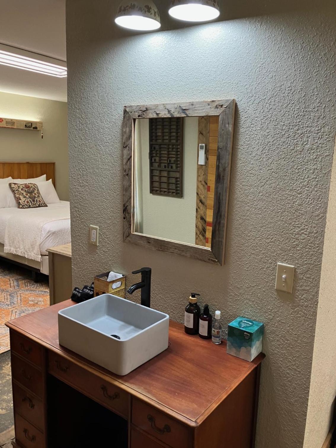 Prairie Rose Inn photo 41