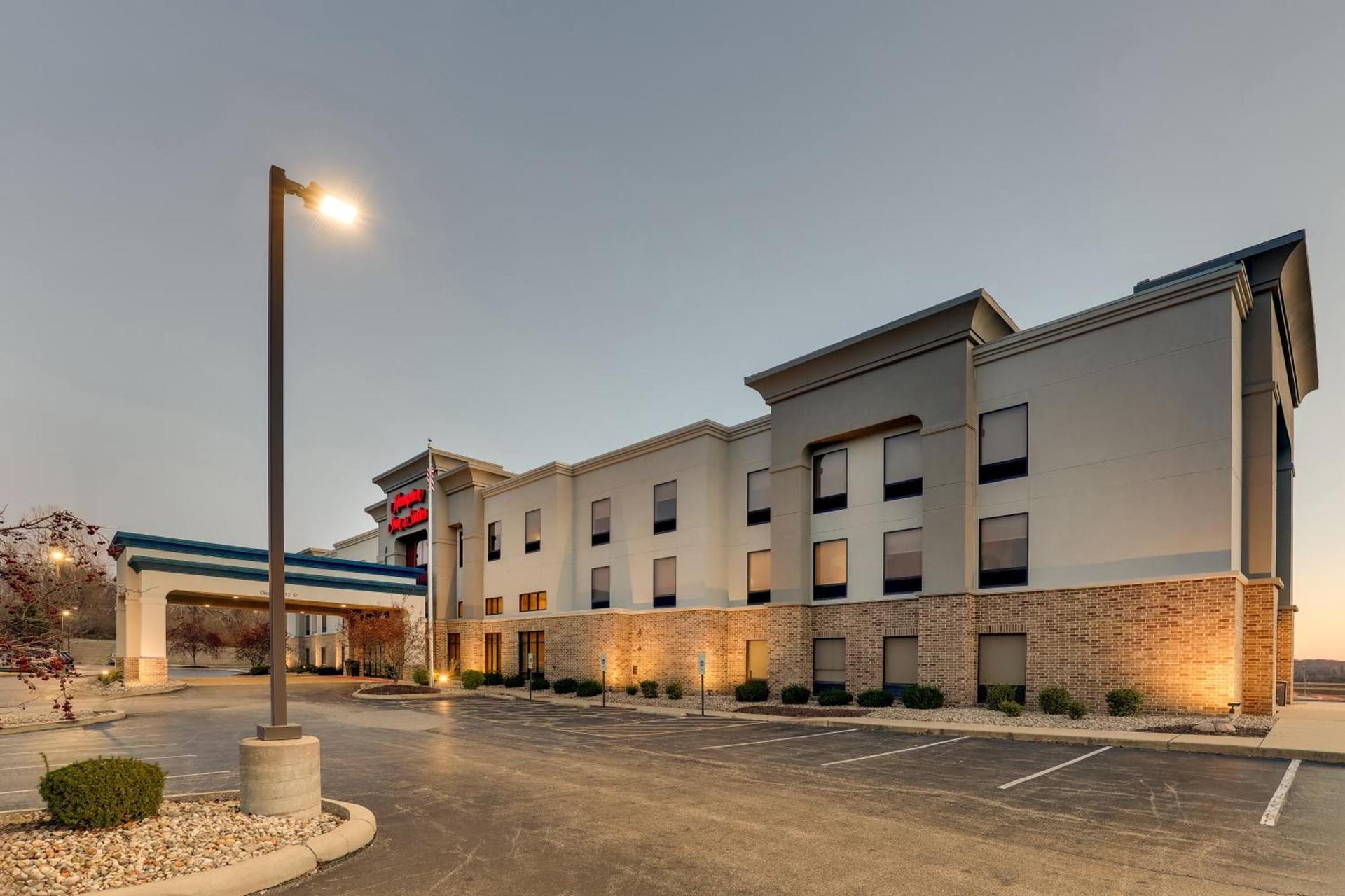 Hampton Inn & Suites St. Louis - Edwardsville photo 50