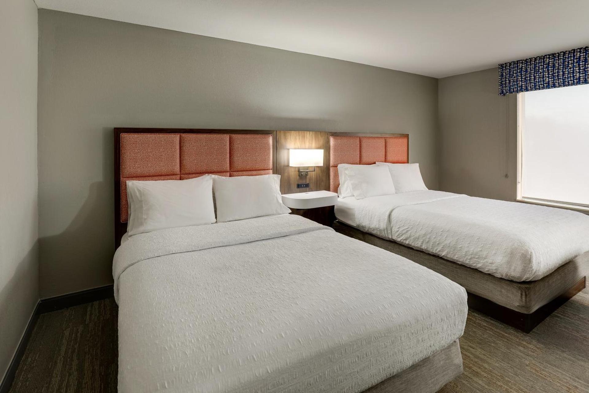 Hampton Inn & Suites St. Louis - Edwardsville photo 44
