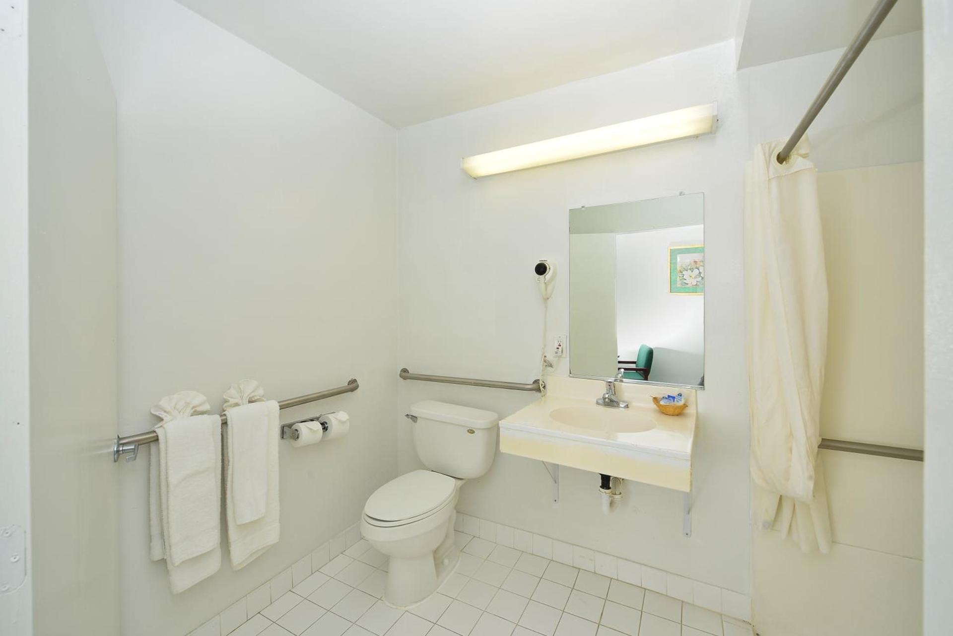 Americas Best Value Inn - Chico photo 21