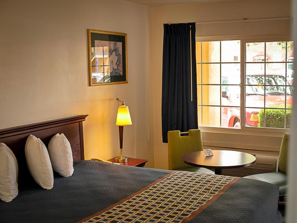 Americas Best Value Inn - Chico photo 23