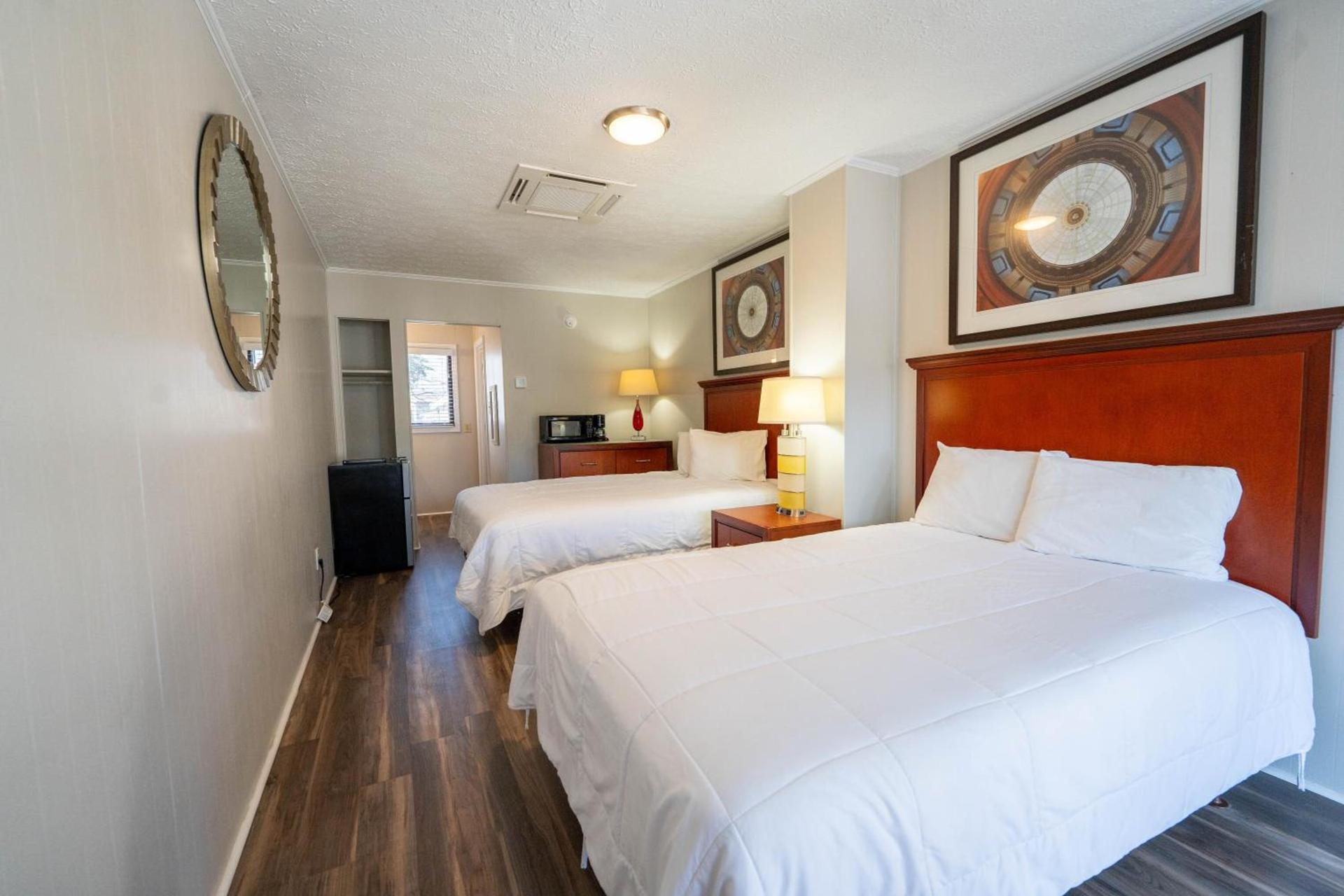 The Grand Regal Resort photo 2
