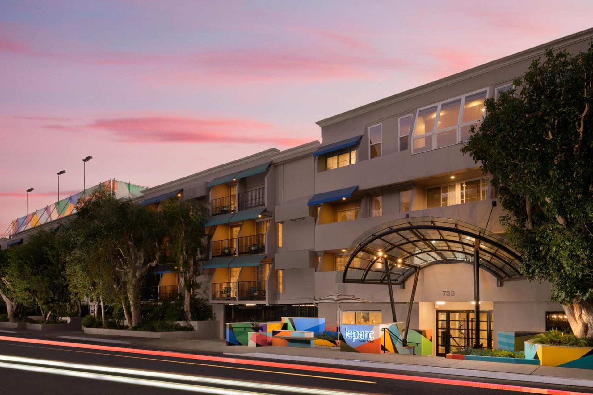 Le Parc at Melrose photo 64