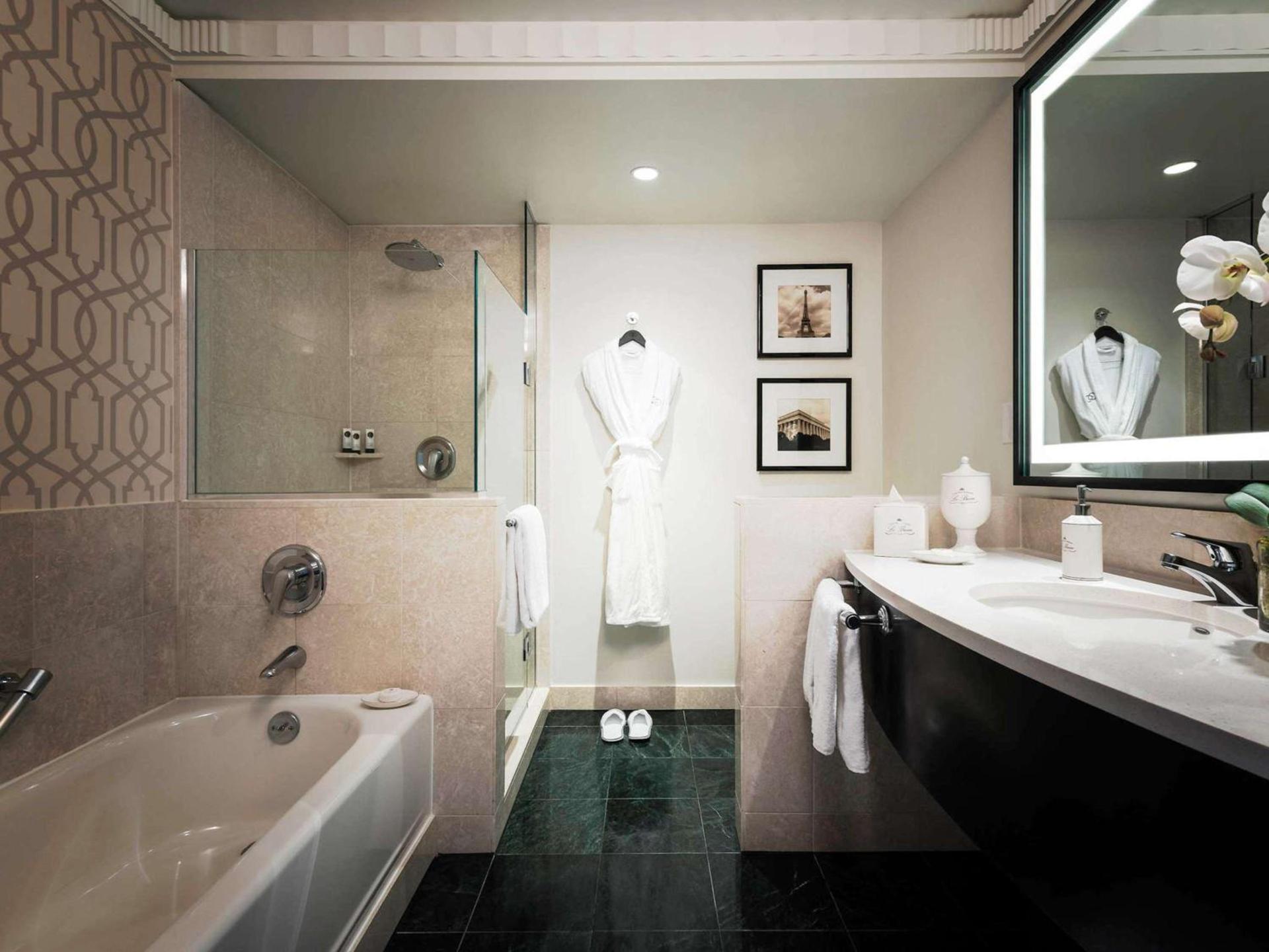 Sofitel Lafayette Square Washington DC photo 4