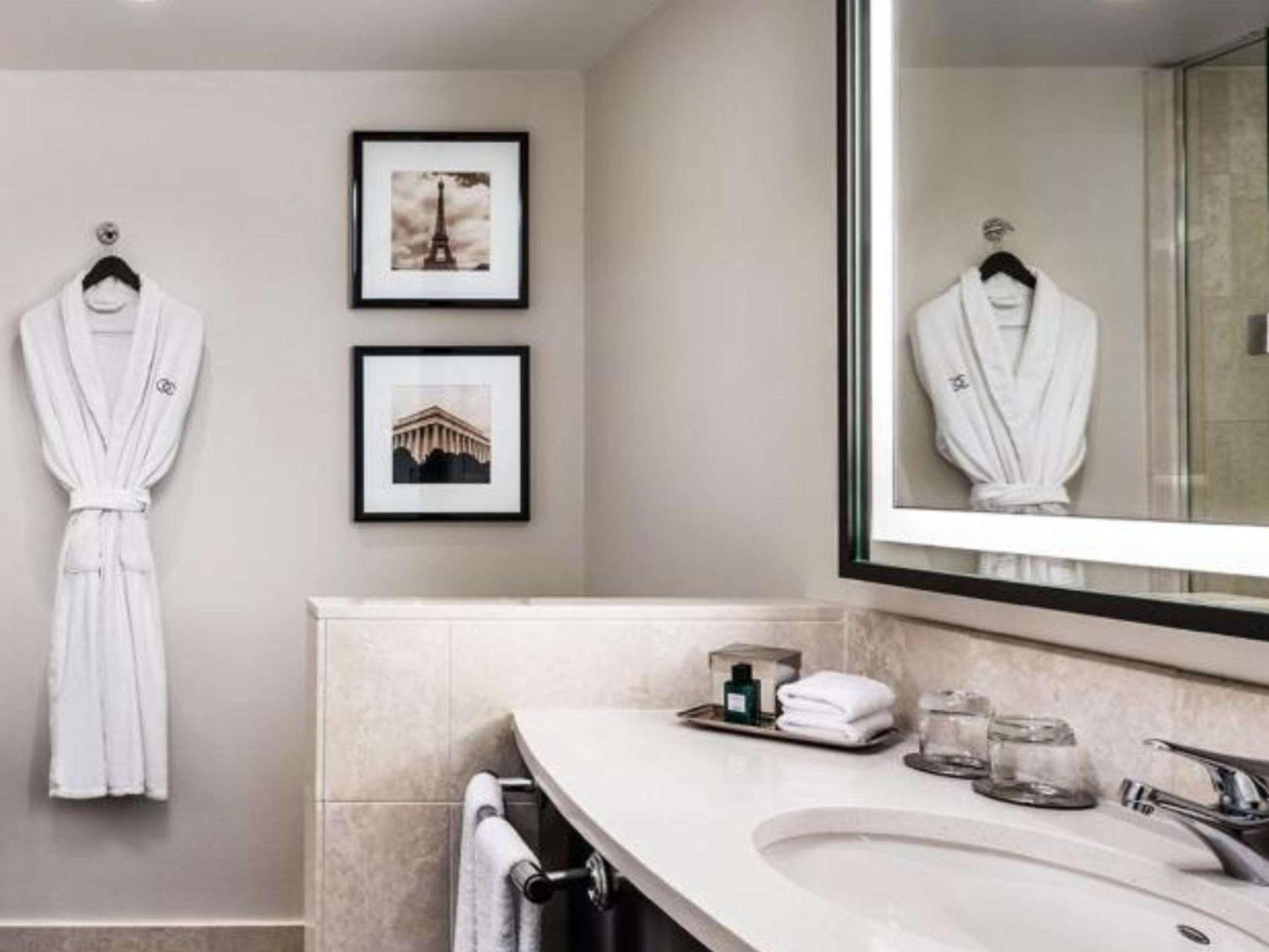 Sofitel Lafayette Square Washington DC photo 11