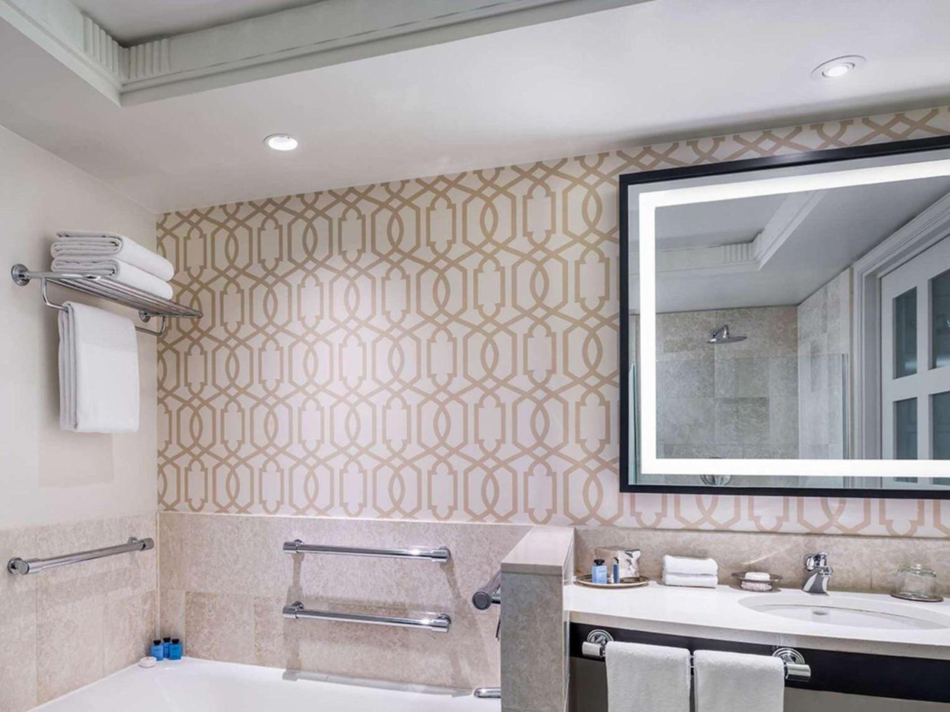 Sofitel Lafayette Square Washington DC photo 24