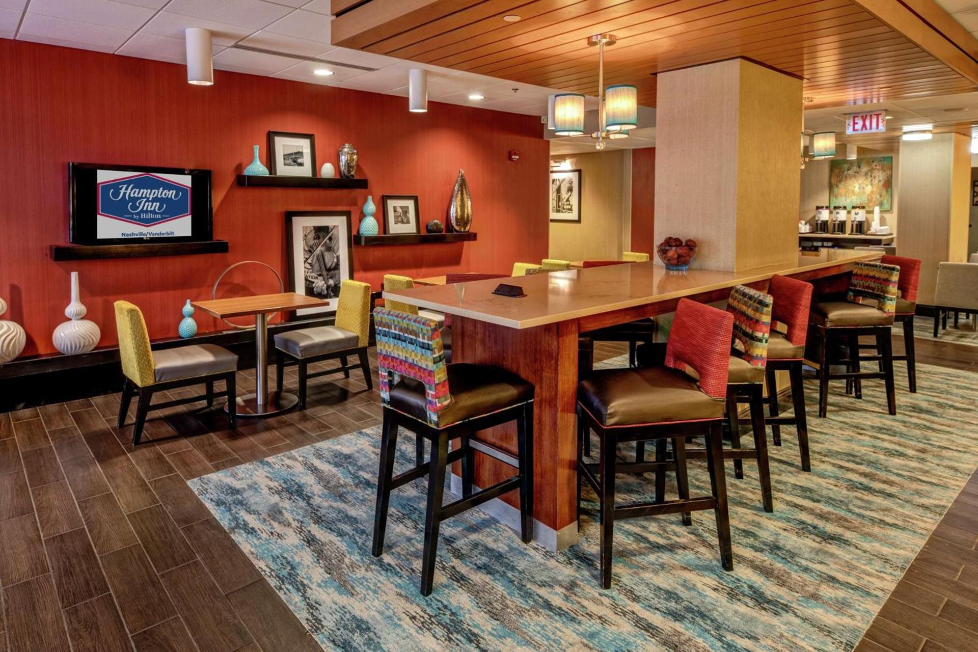 Hampton Inn Nashville / Vanderbilt photo 9