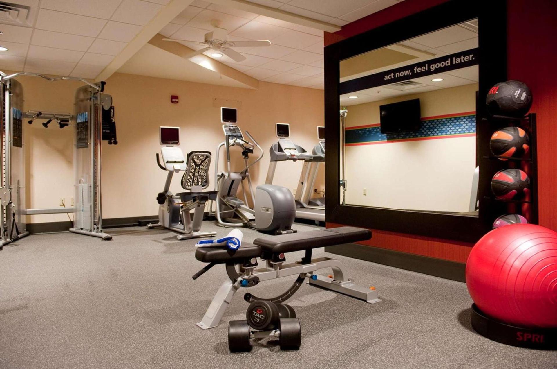 Hampton Inn Nashville / Vanderbilt photo 12