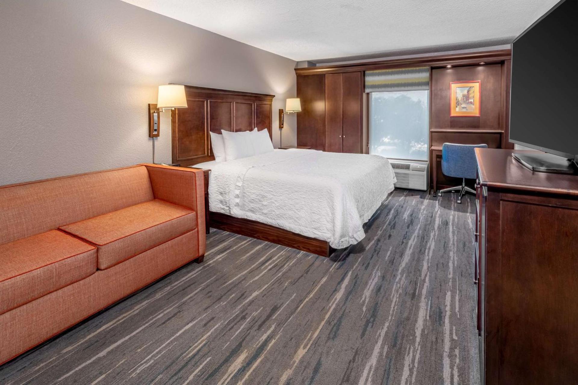 Hampton Inn Nashville / Vanderbilt photo 20