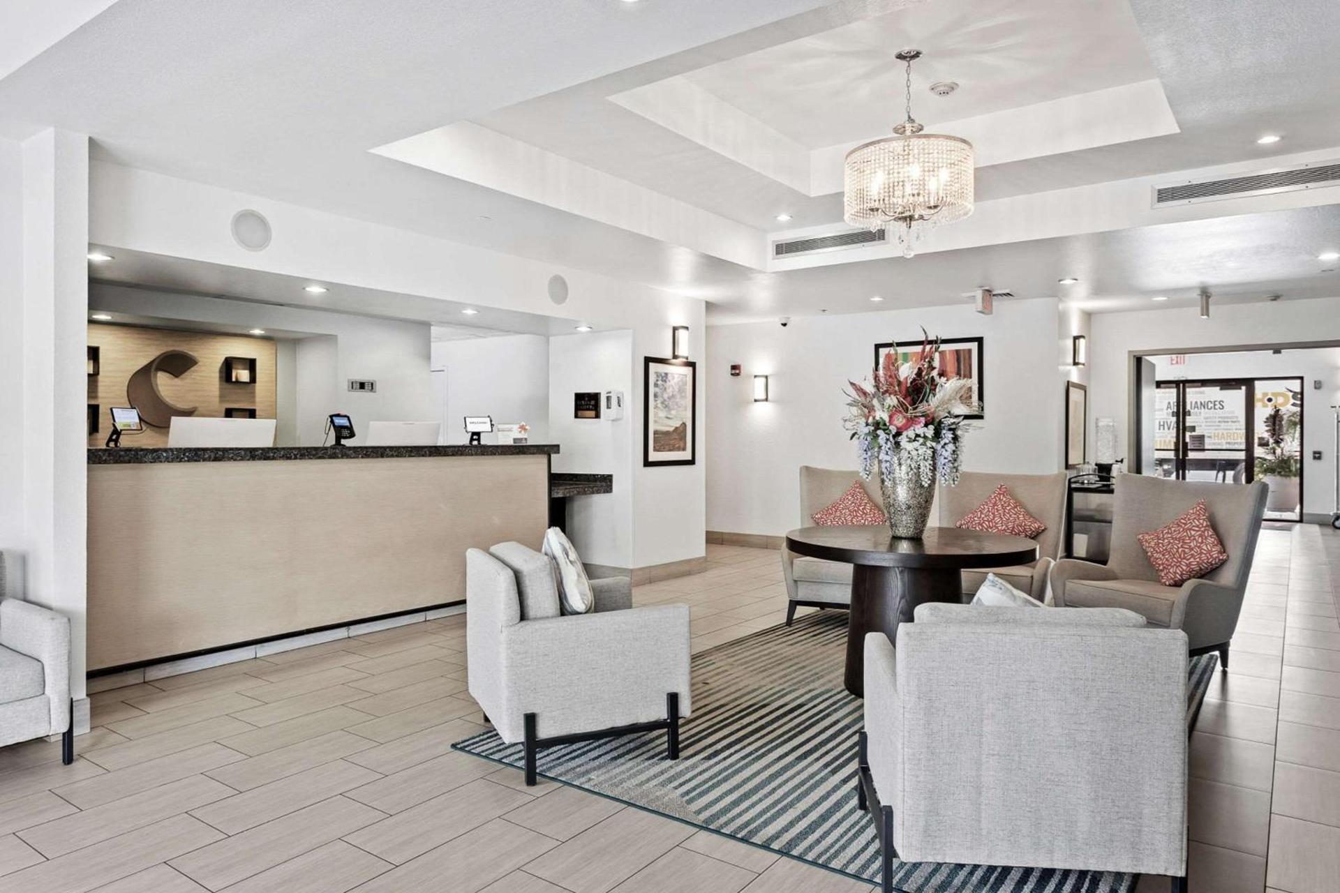 Comfort Inn Chandler - Phoenix South I-10 photo 5