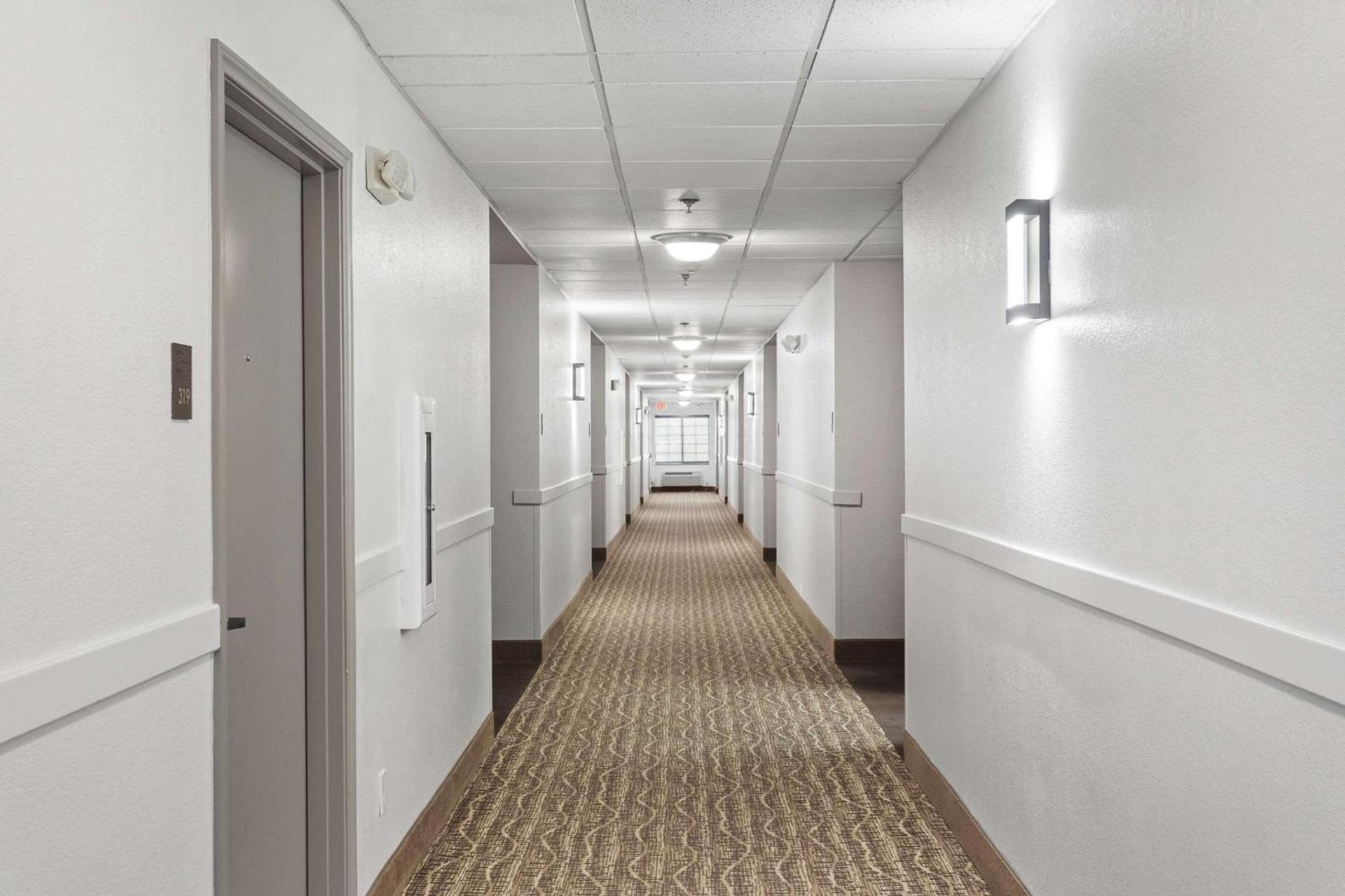Comfort Inn Chandler - Phoenix South I-10 photo 13