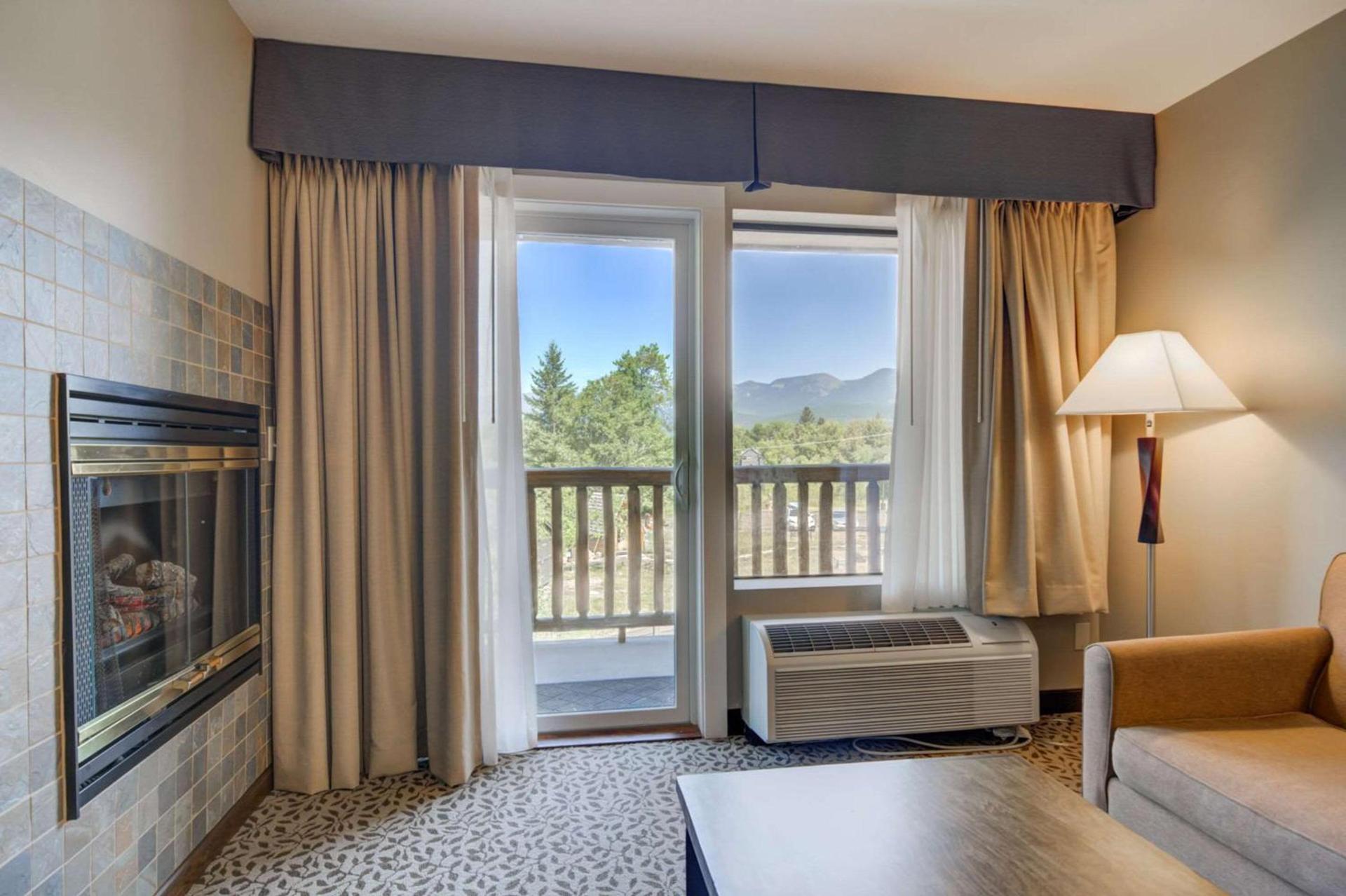 Whitefish Riverfront Hotel photo 40
