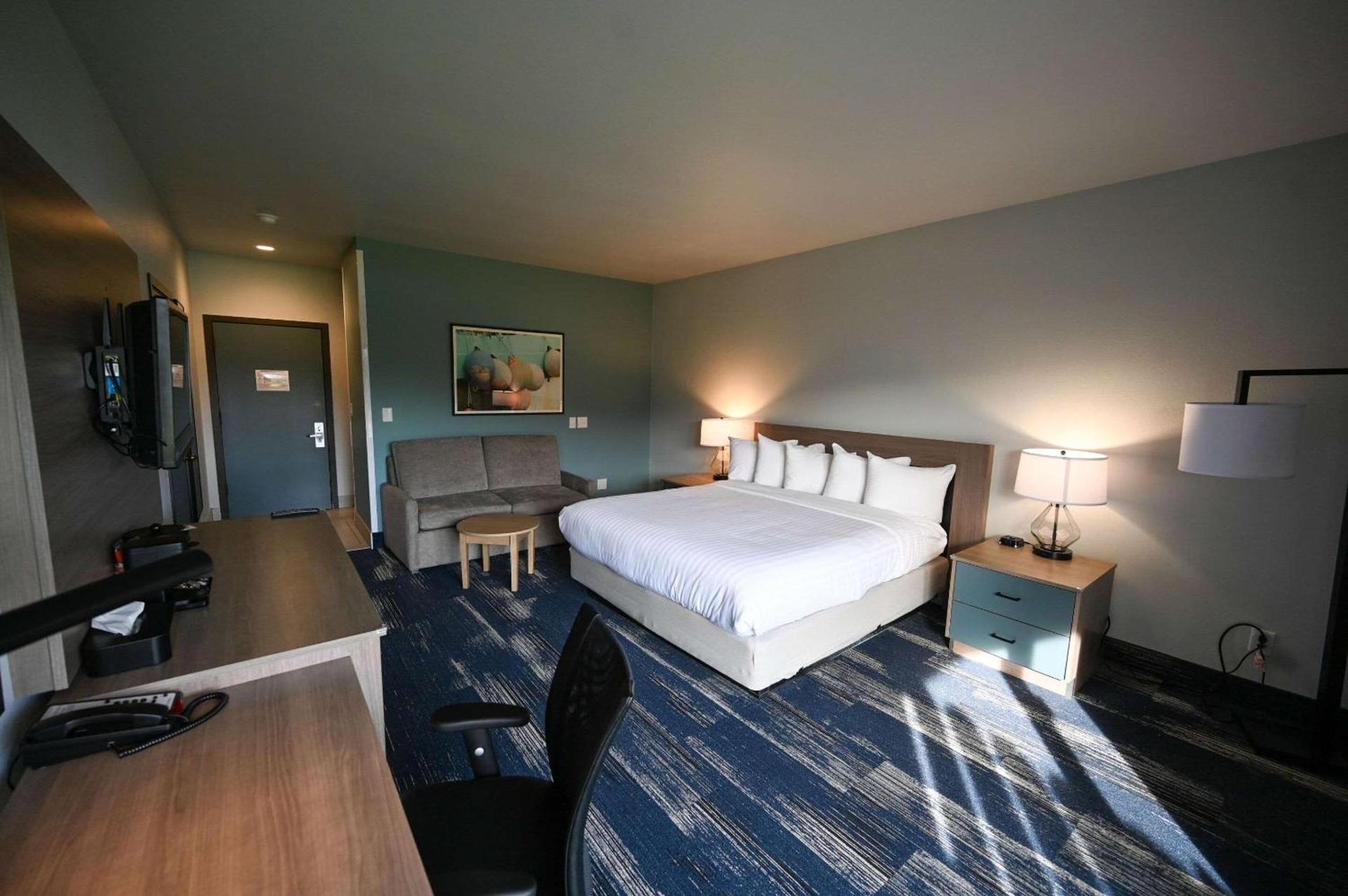 Edgewater Inn and Suites, an Ascend Collection Hotel photo 28