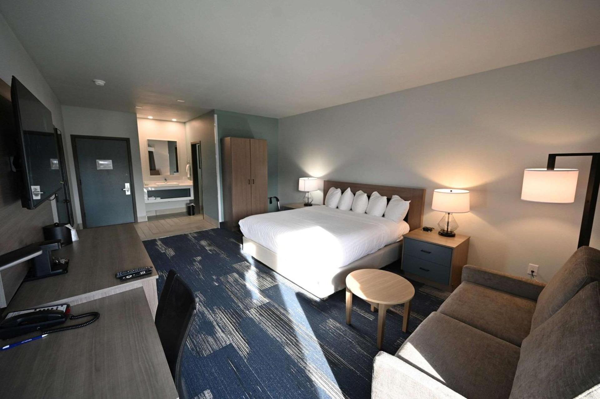 Edgewater Inn and Suites, an Ascend Collection Hotel photo 37