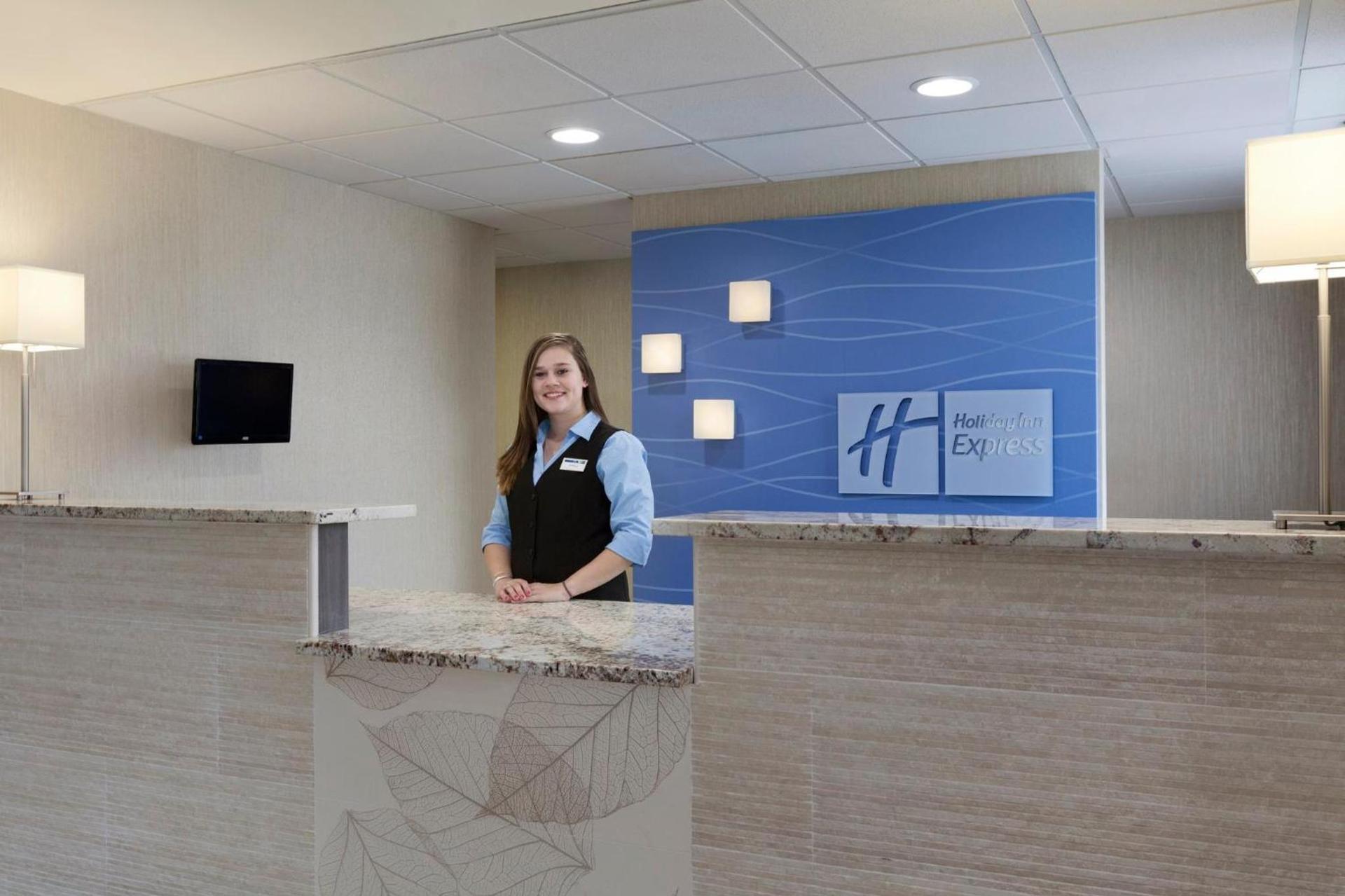 Holiday Inn Express Williamsburg North by IHG photo 20