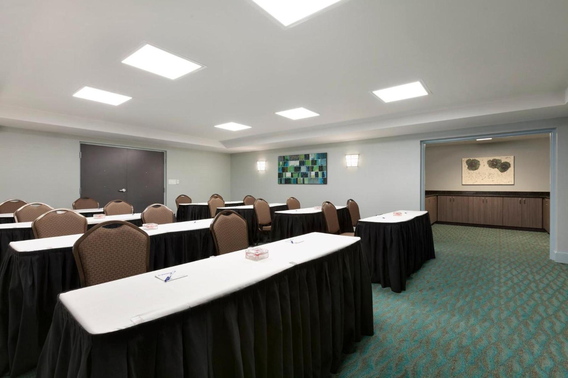 Holiday Inn Express Williamsburg North by IHG photo 5