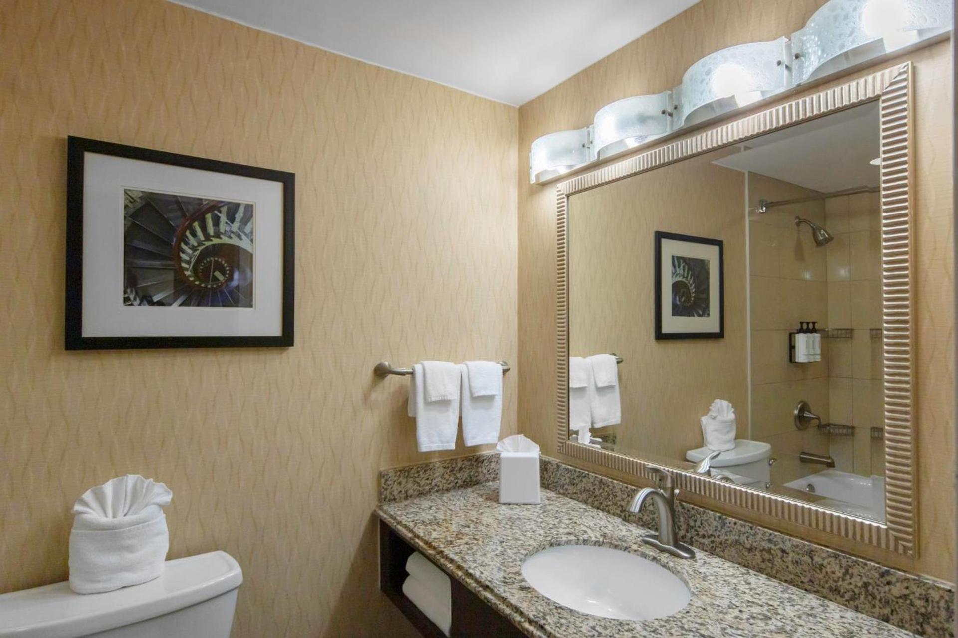 Crowne Plaza Boston - Woburn by IHG photo 51