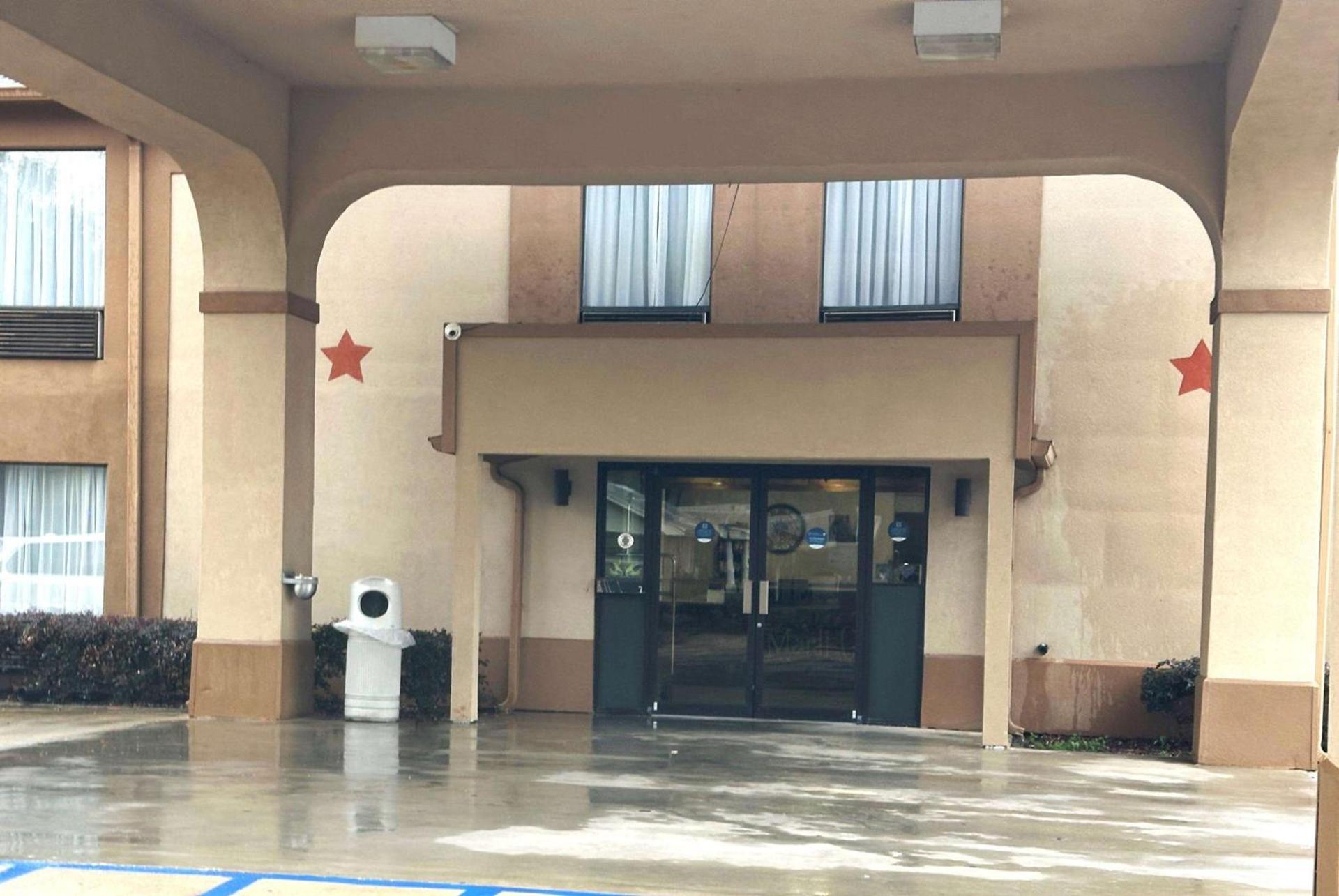 Days Inn & Suites by Wyndham Eunice — hotel in Eunice