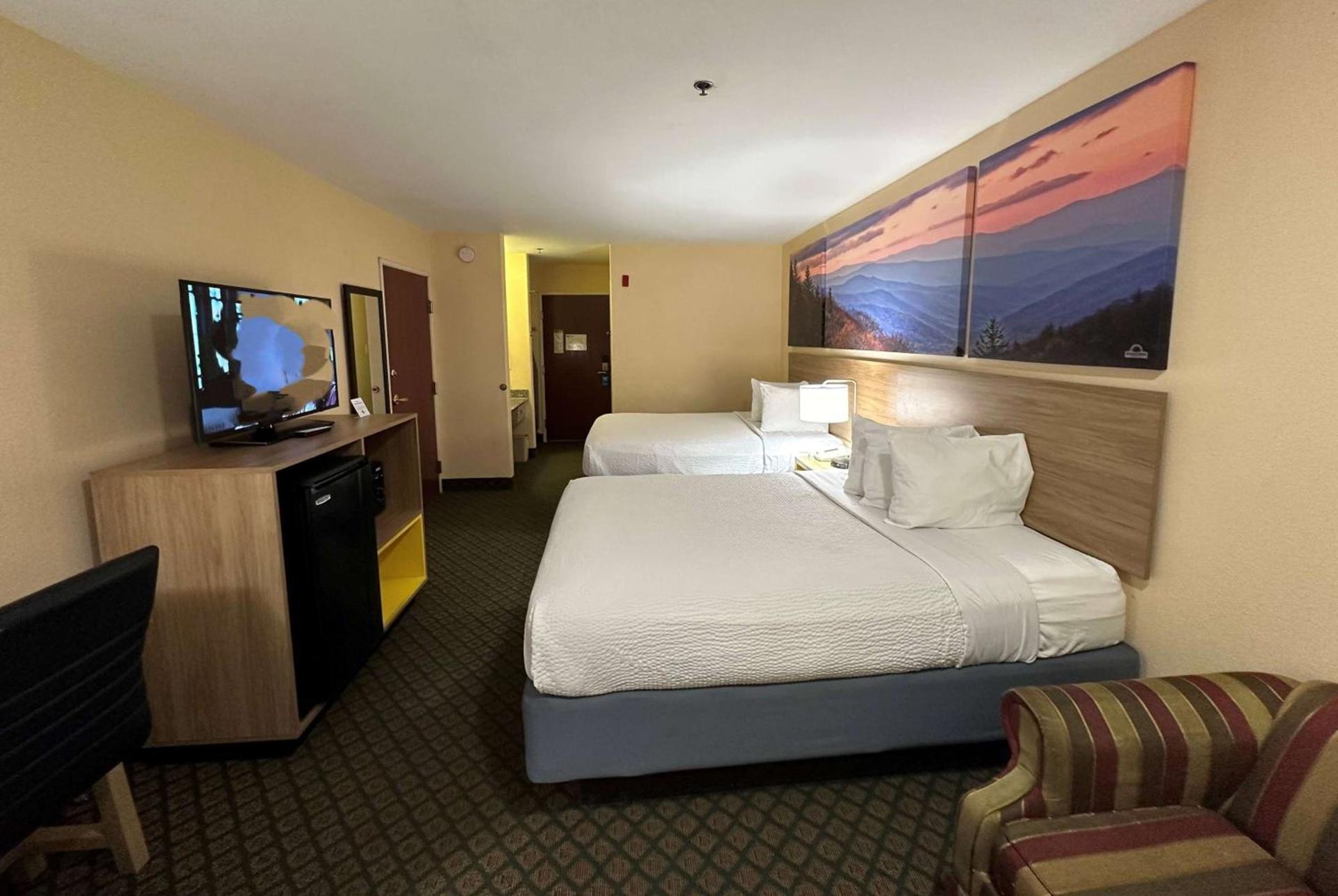 Days Inn & Suites by Wyndham Eunice photo 14