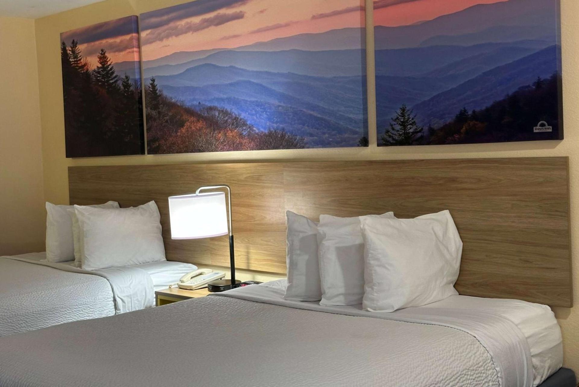 Days Inn & Suites by Wyndham Eunice photo 16