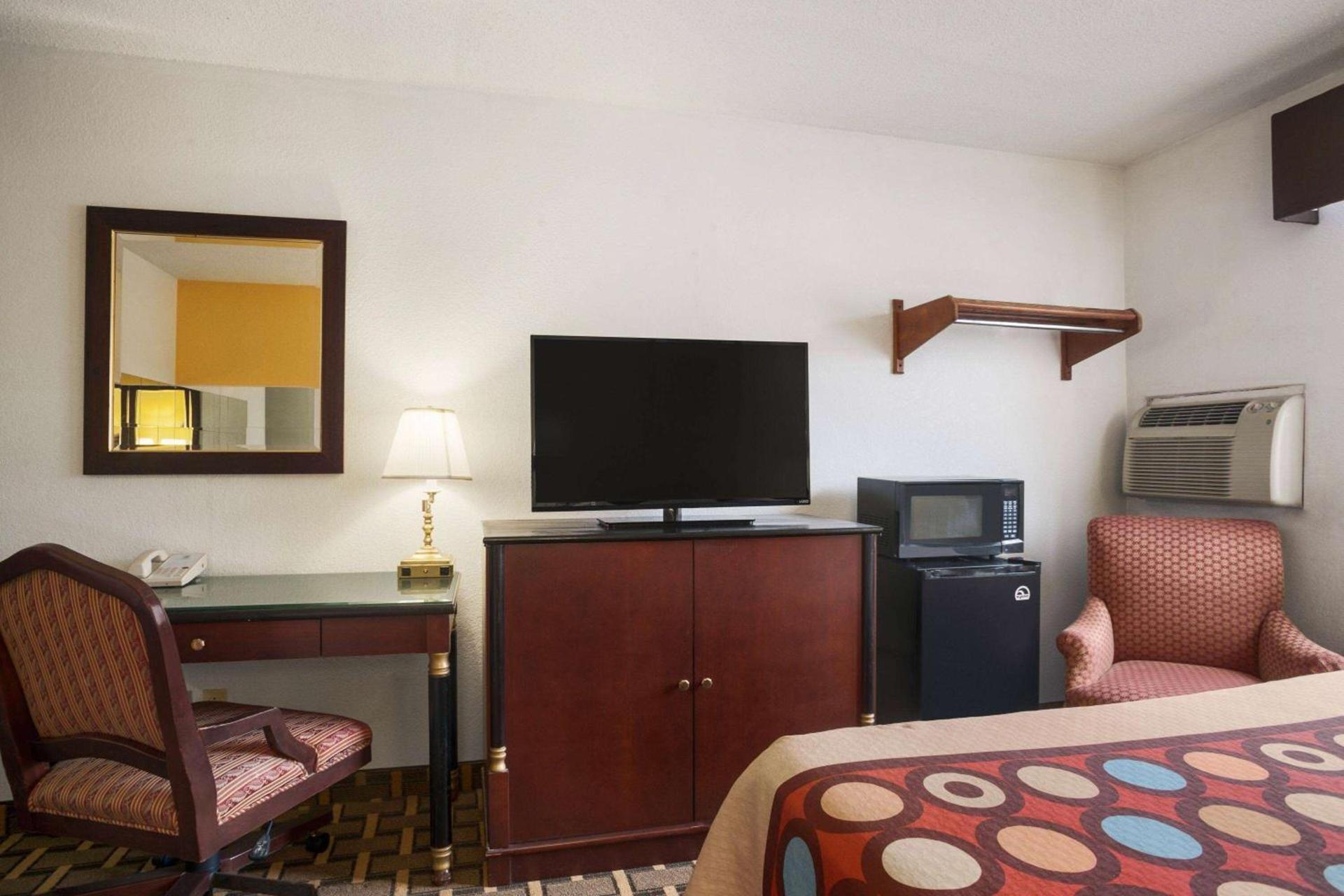 Brookville Inn photo 13