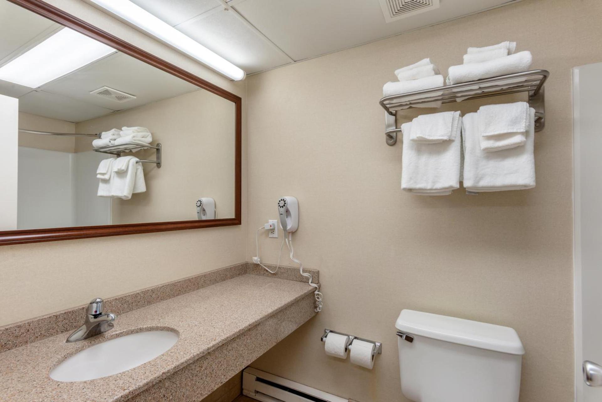 Quality Inn Ocean City Beachfront photo 14