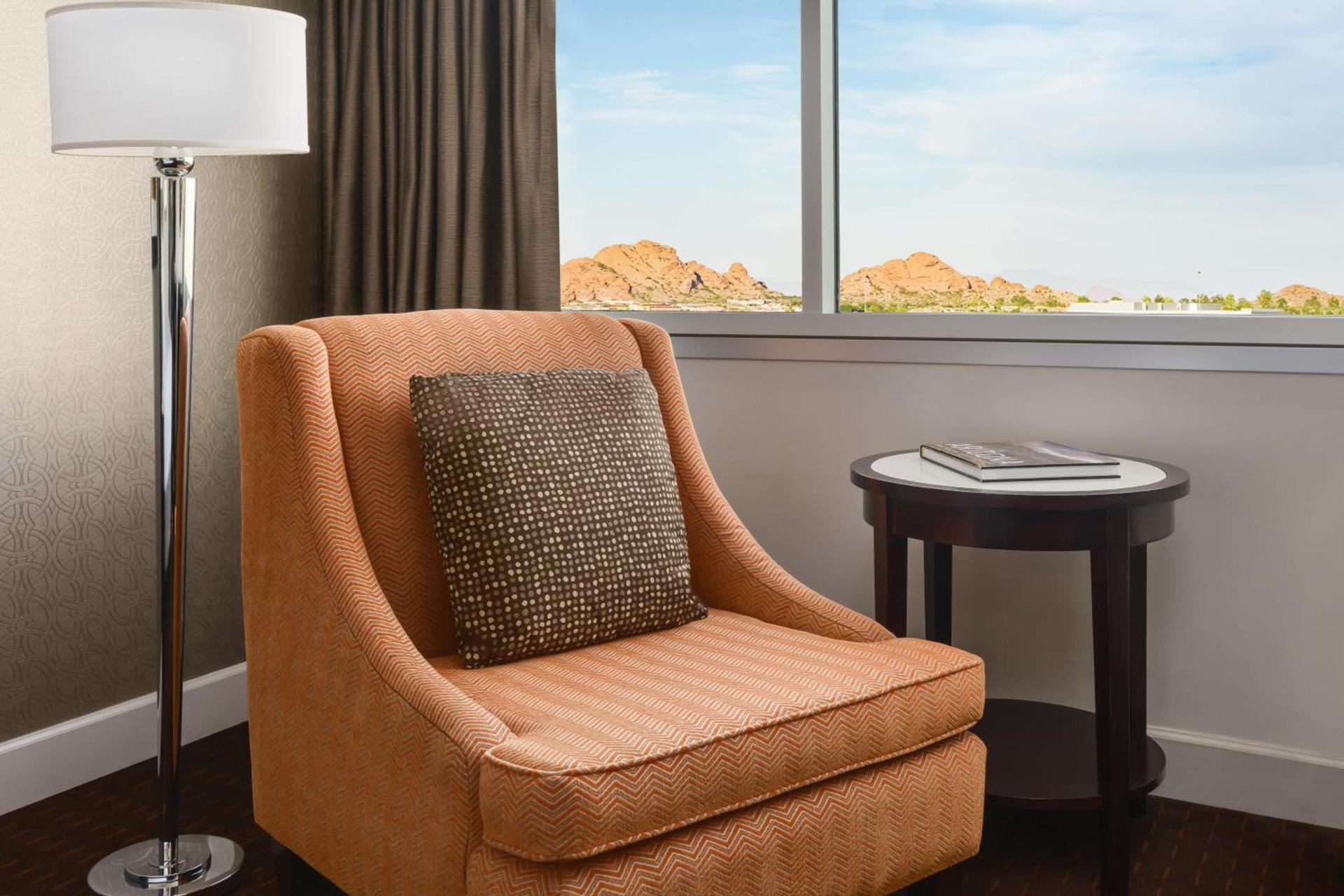 Crowne Plaza Phoenix Airport - PHX by IHG photo 14