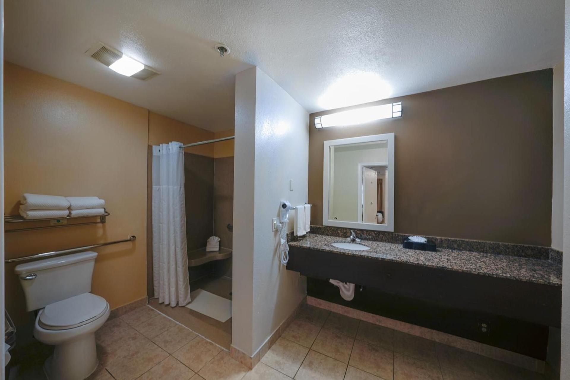 Comfort Inn Santa Cruz North photo 40
