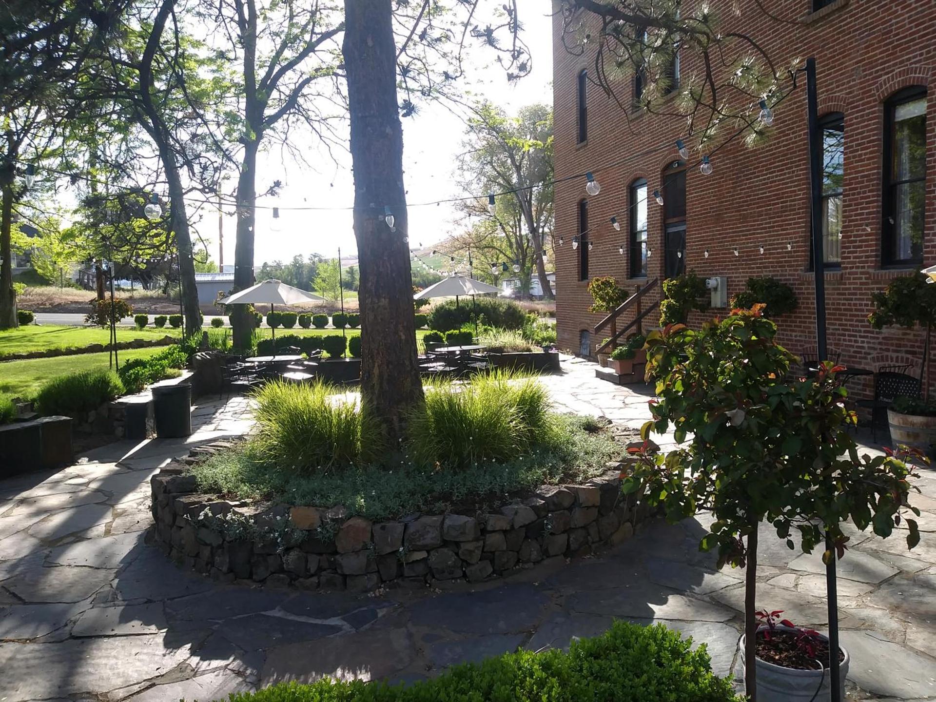 Balch Hotel photo 48