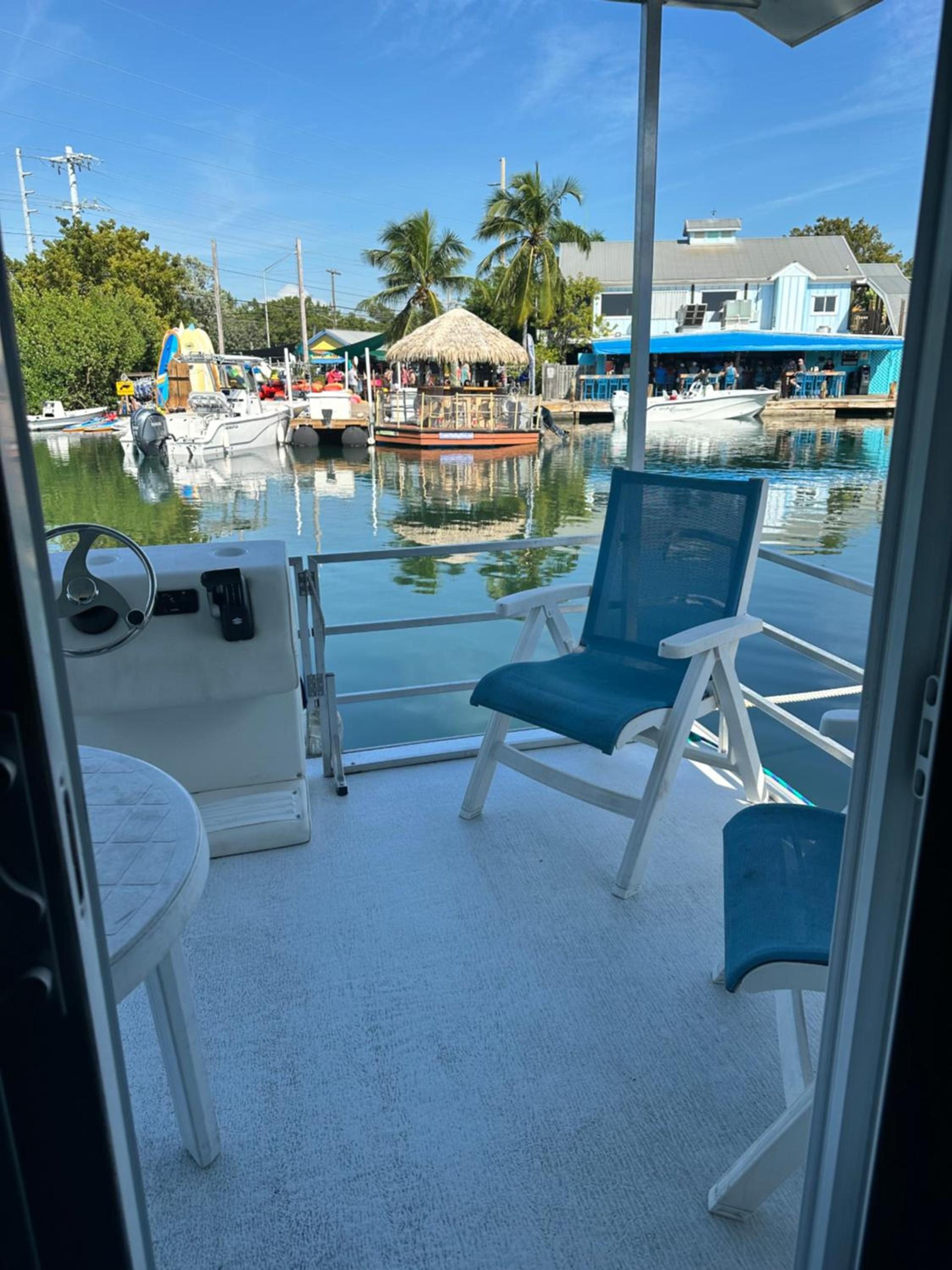 Aqua Lodges At Hurricane Hole Marina photo 41