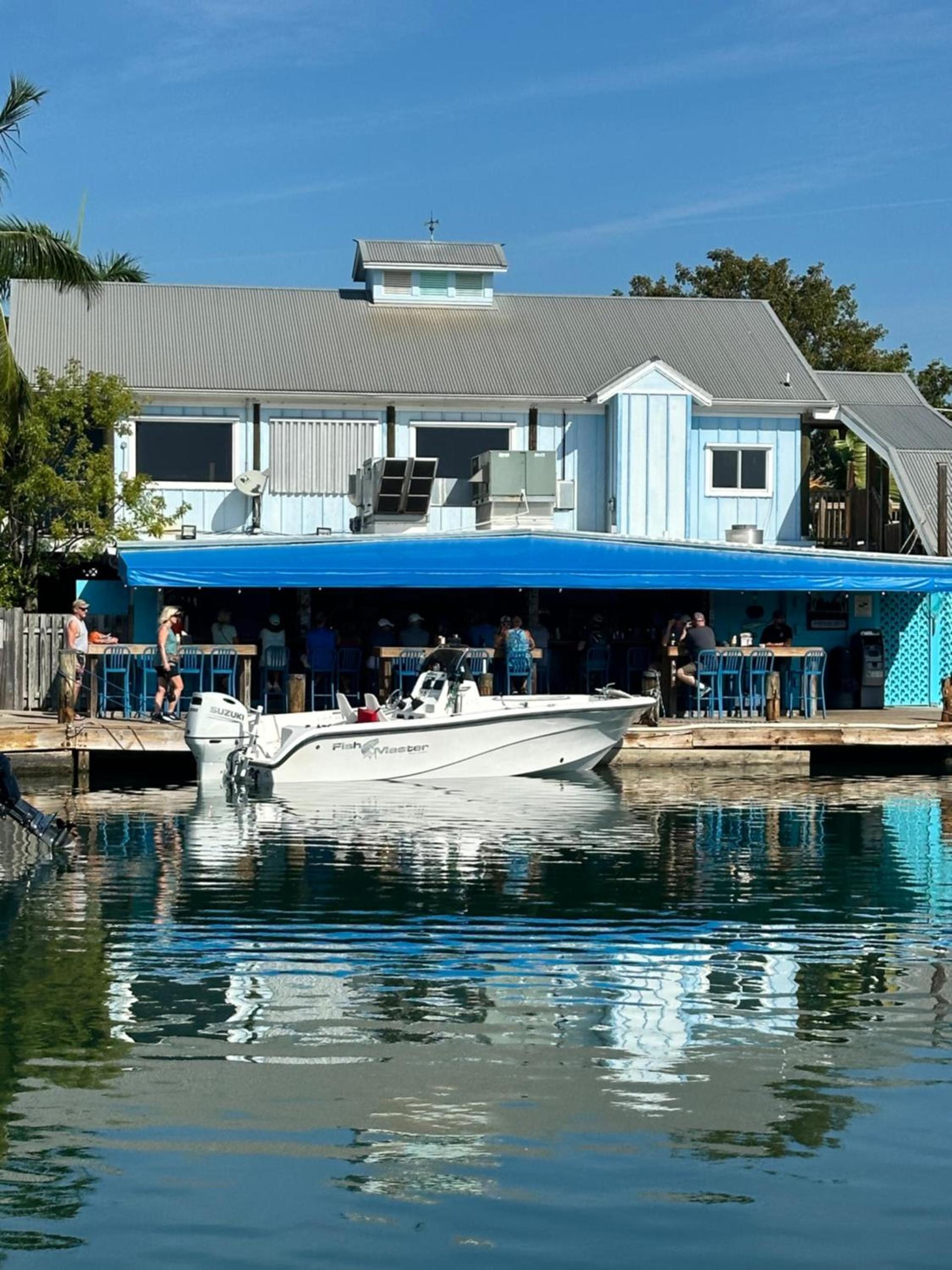 Aqua Lodges At Hurricane Hole Marina photo 10