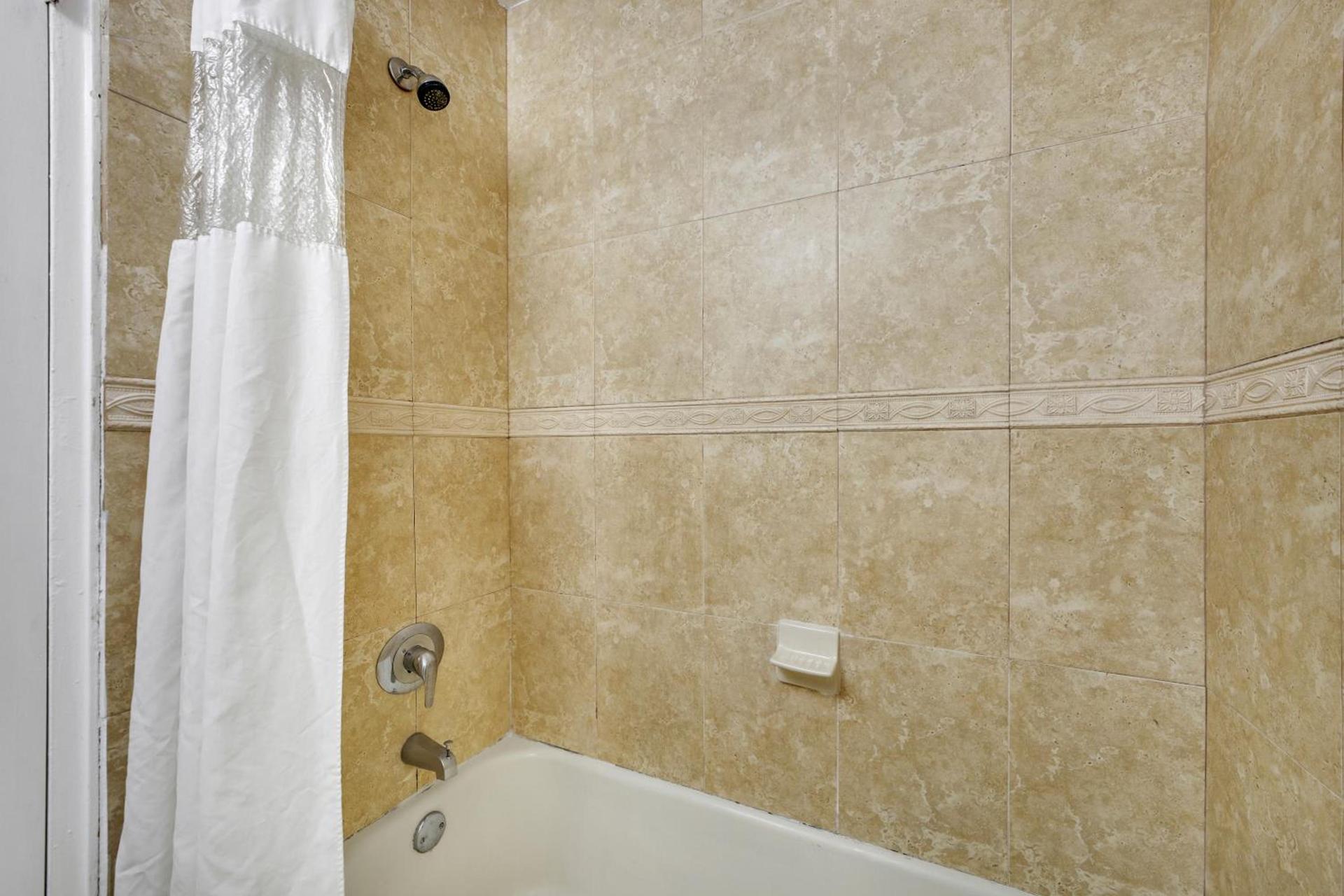 Starlite Hotel photo 50