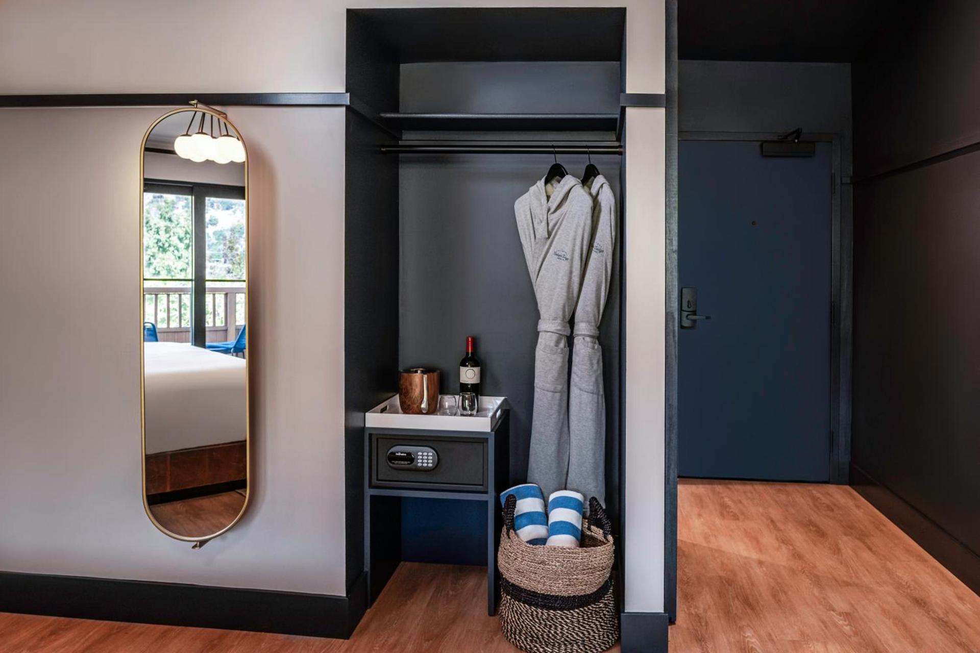Calistoga Motor Lodge and Spa photo 93