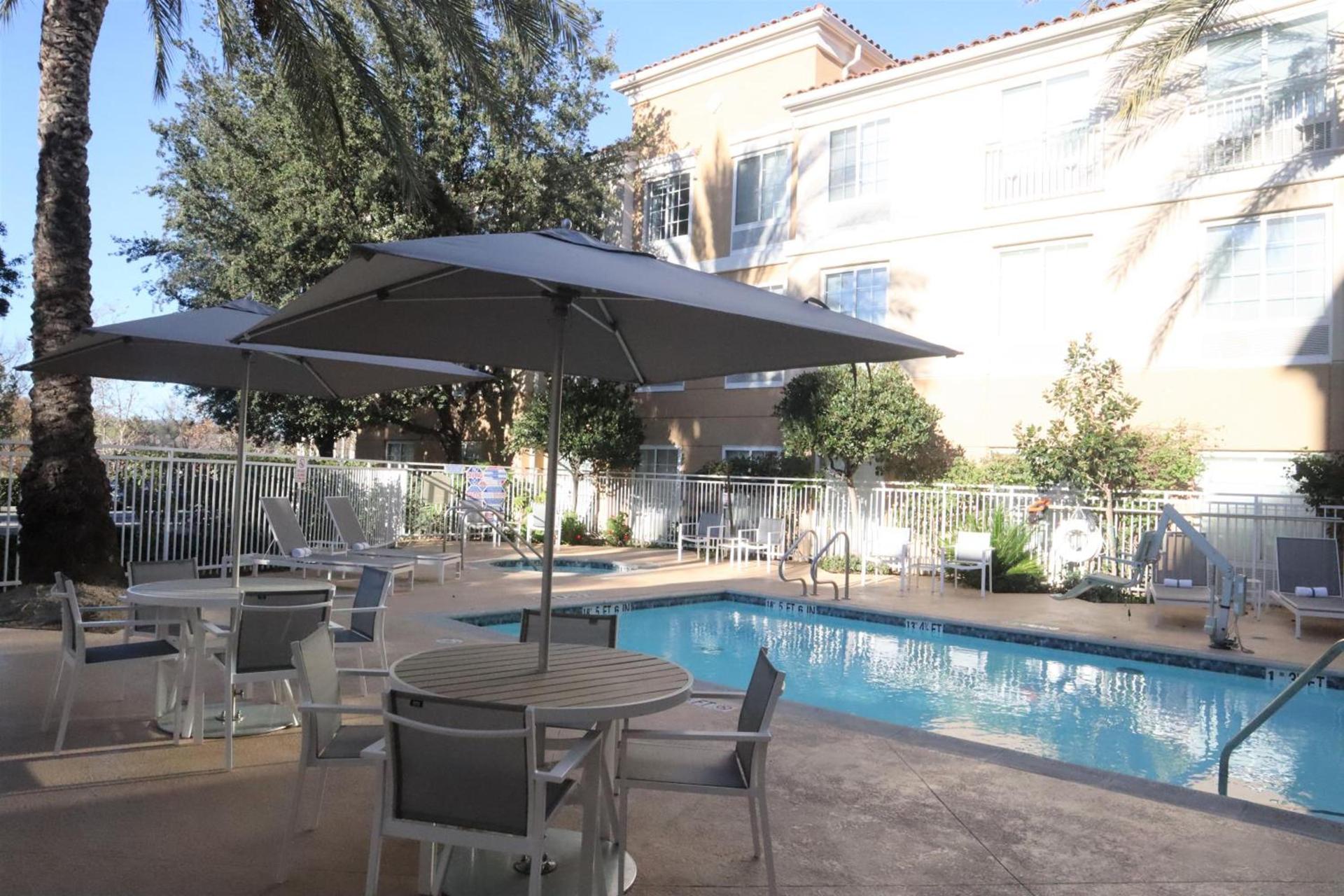 Hilton Garden Inn Calabasas photo 19