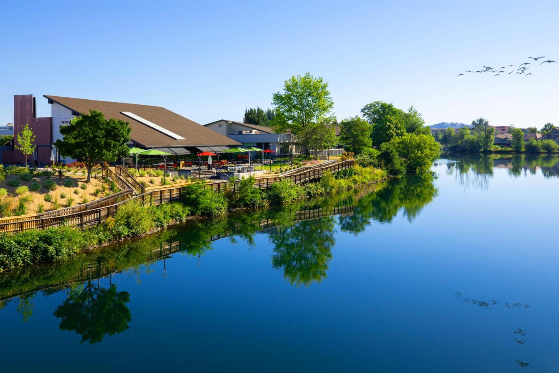 Ruby River Hotel — hotel in Spokane