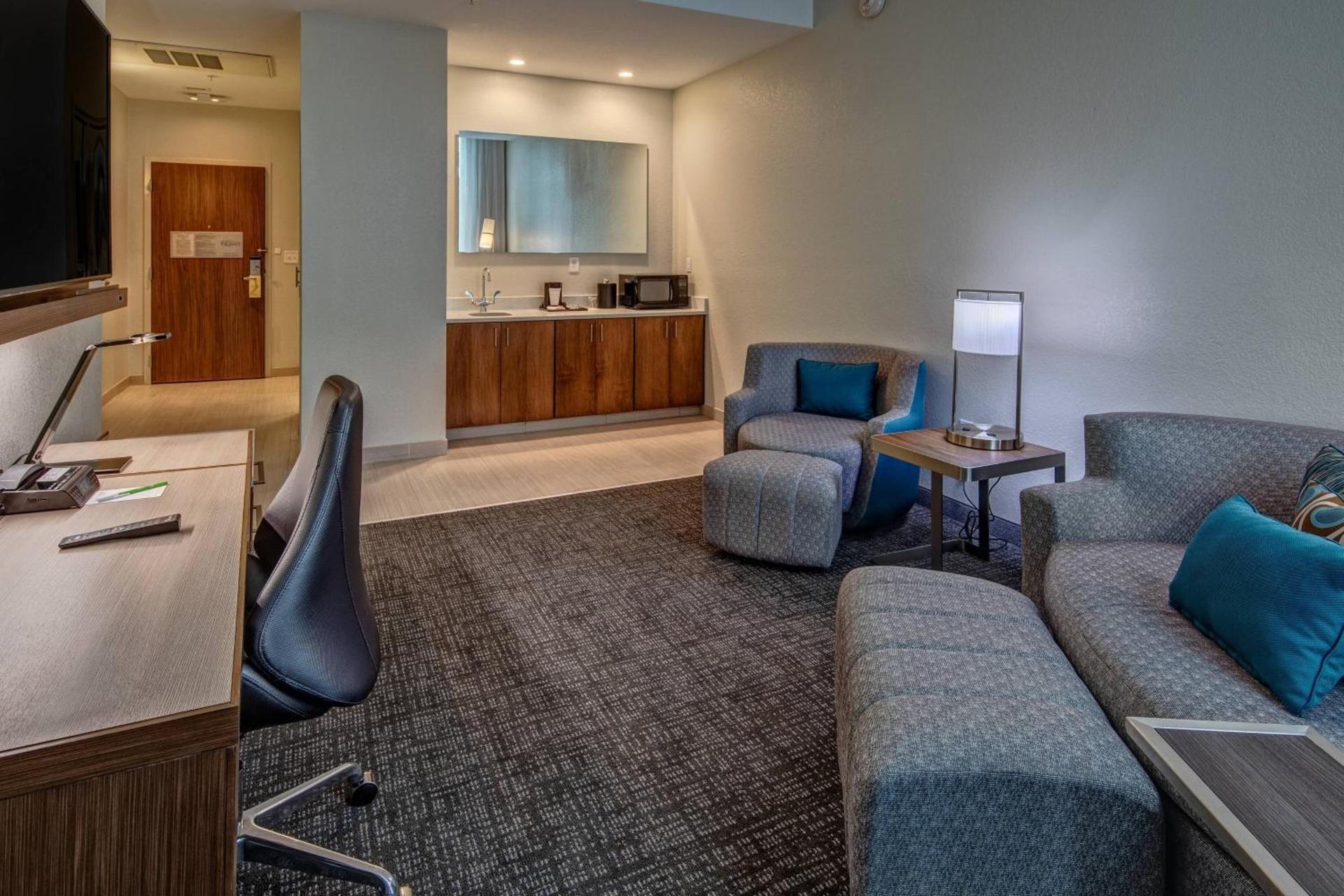Courtyard by Marriott Dulles Airport Herndon photo 6