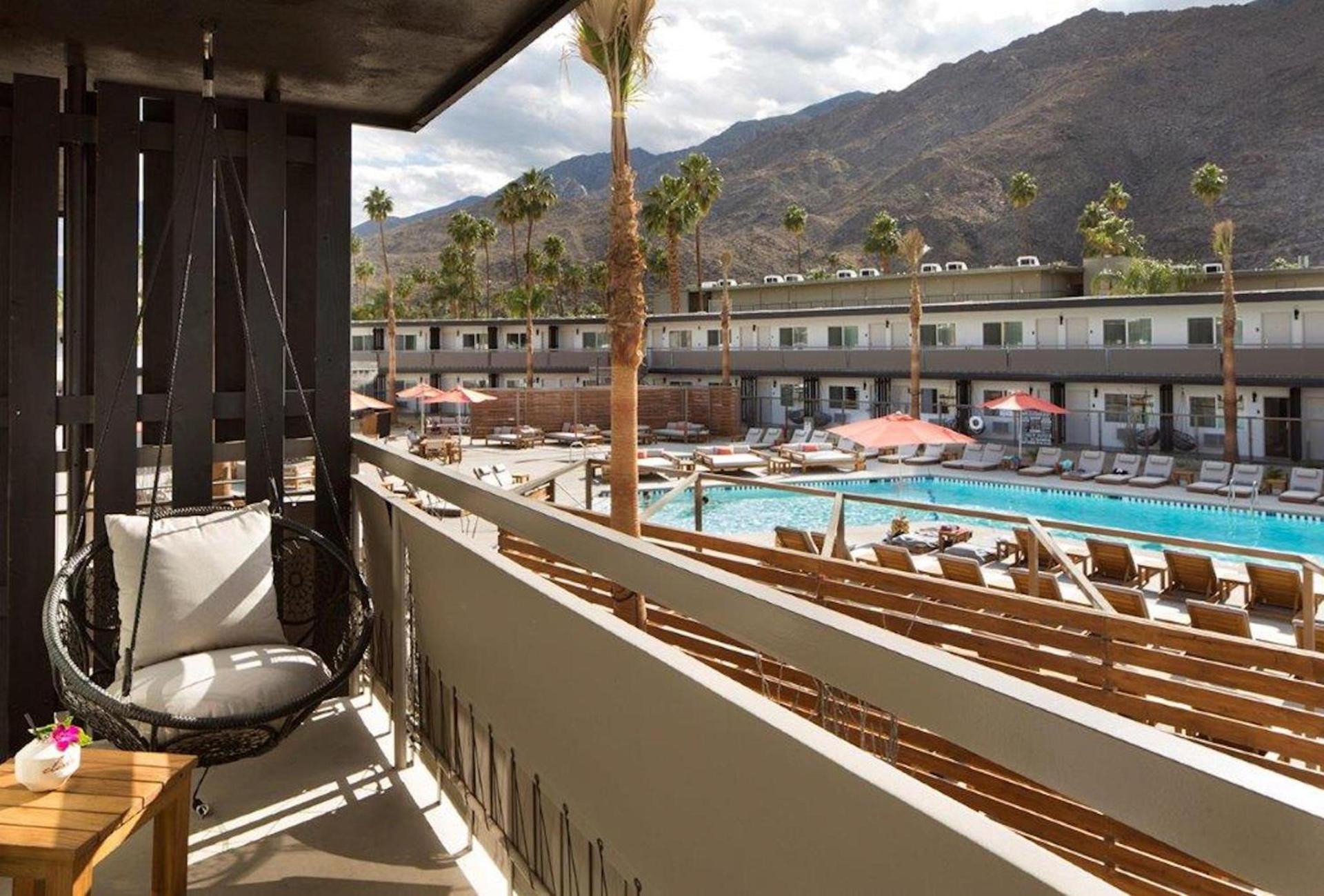 V Capri Palm Springs, a Dolce by Wyndham photo 17