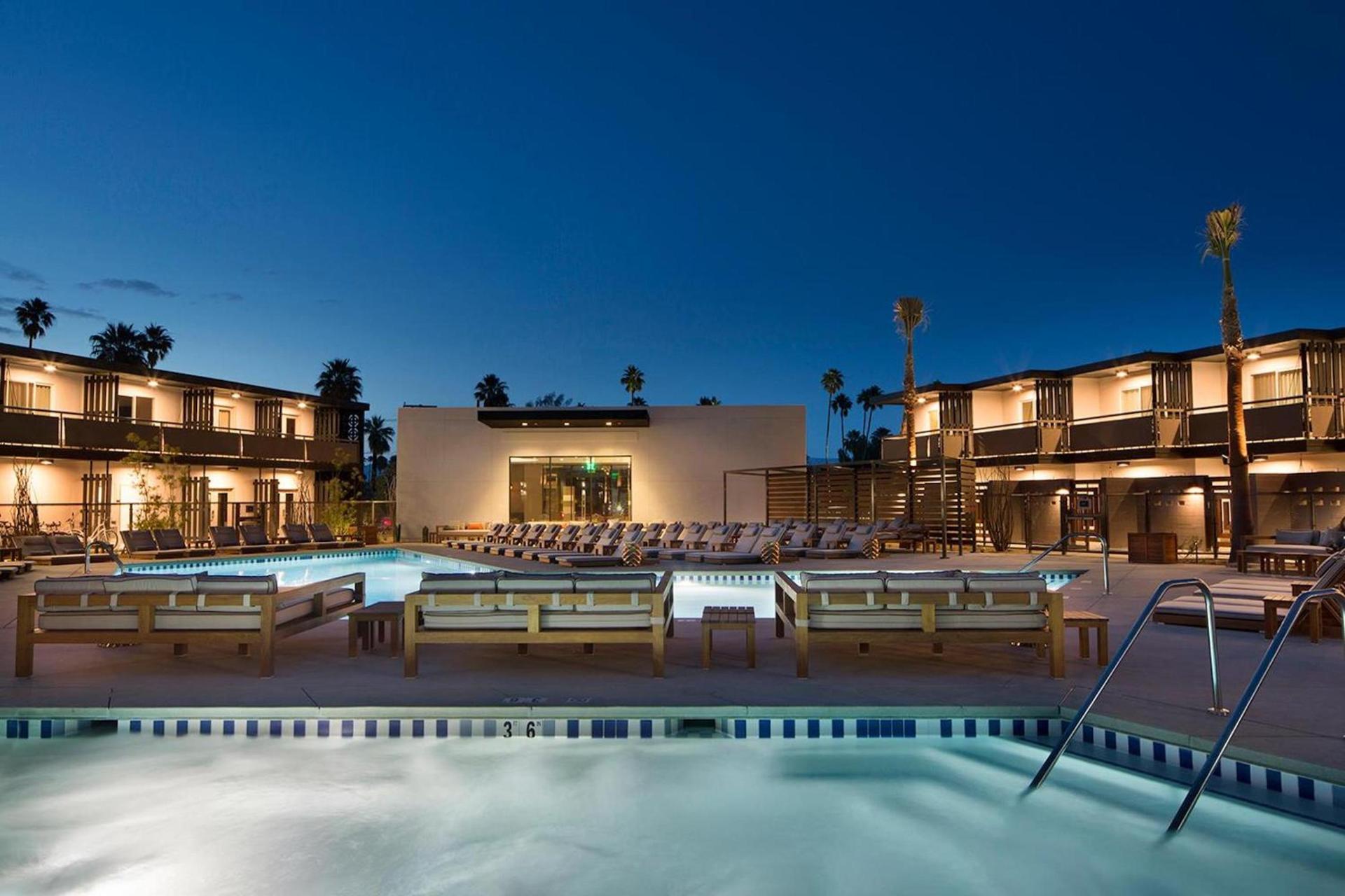 V Capri Palm Springs, a Dolce by Wyndham photo 32