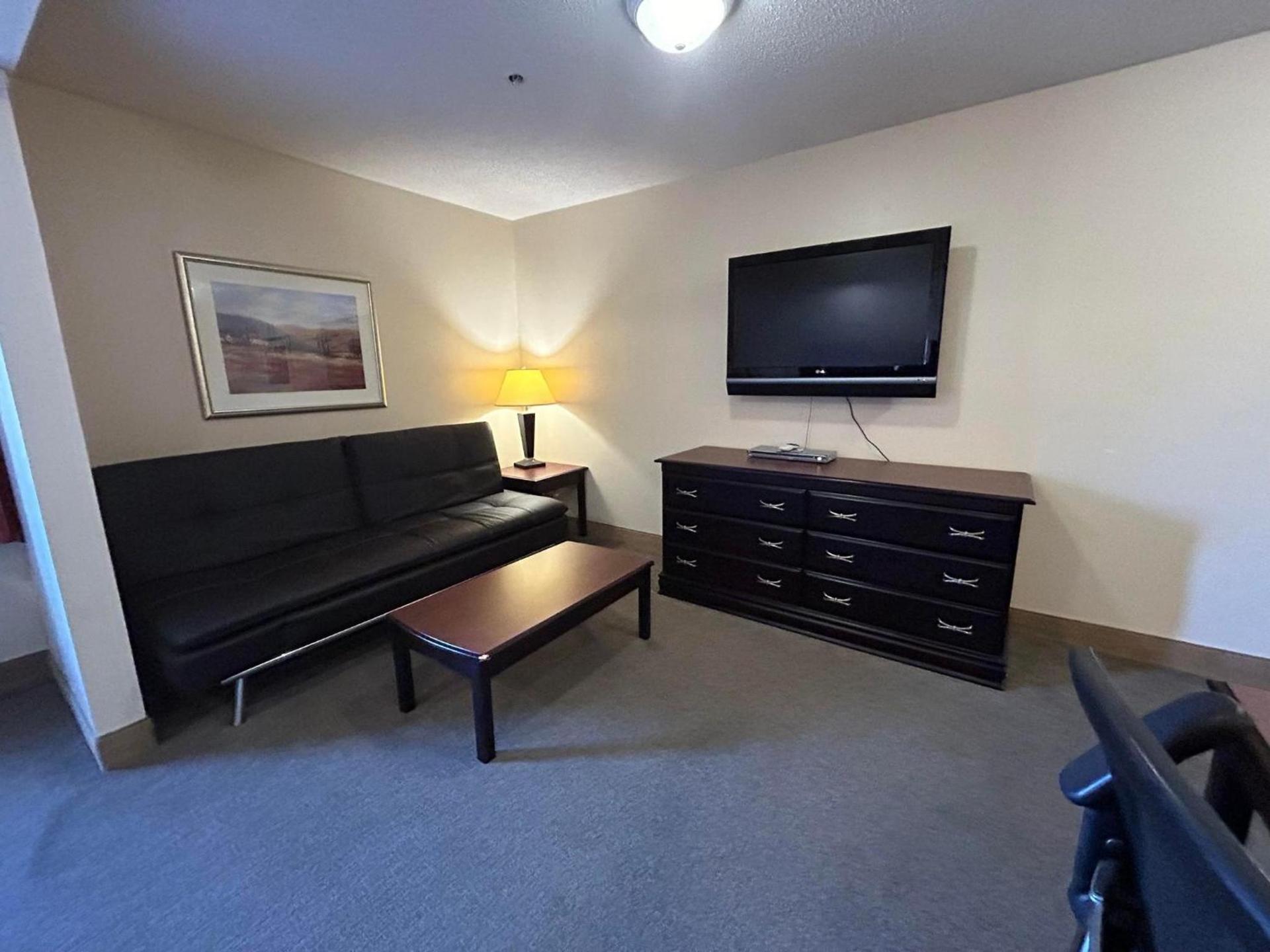 Ashley Quarters Hotel Airport-Cincinnati photo 42