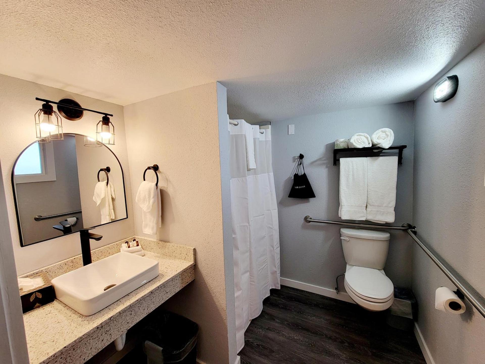 Saltwater Inn photo 35