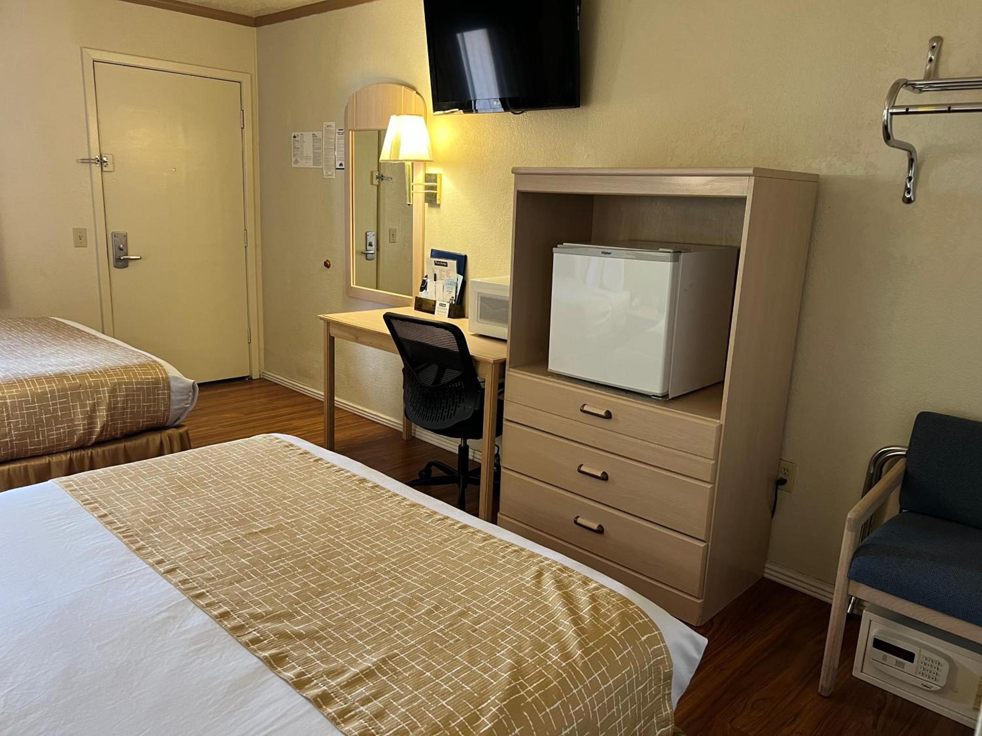Travelodge by Wyndham Holbrook photo 41