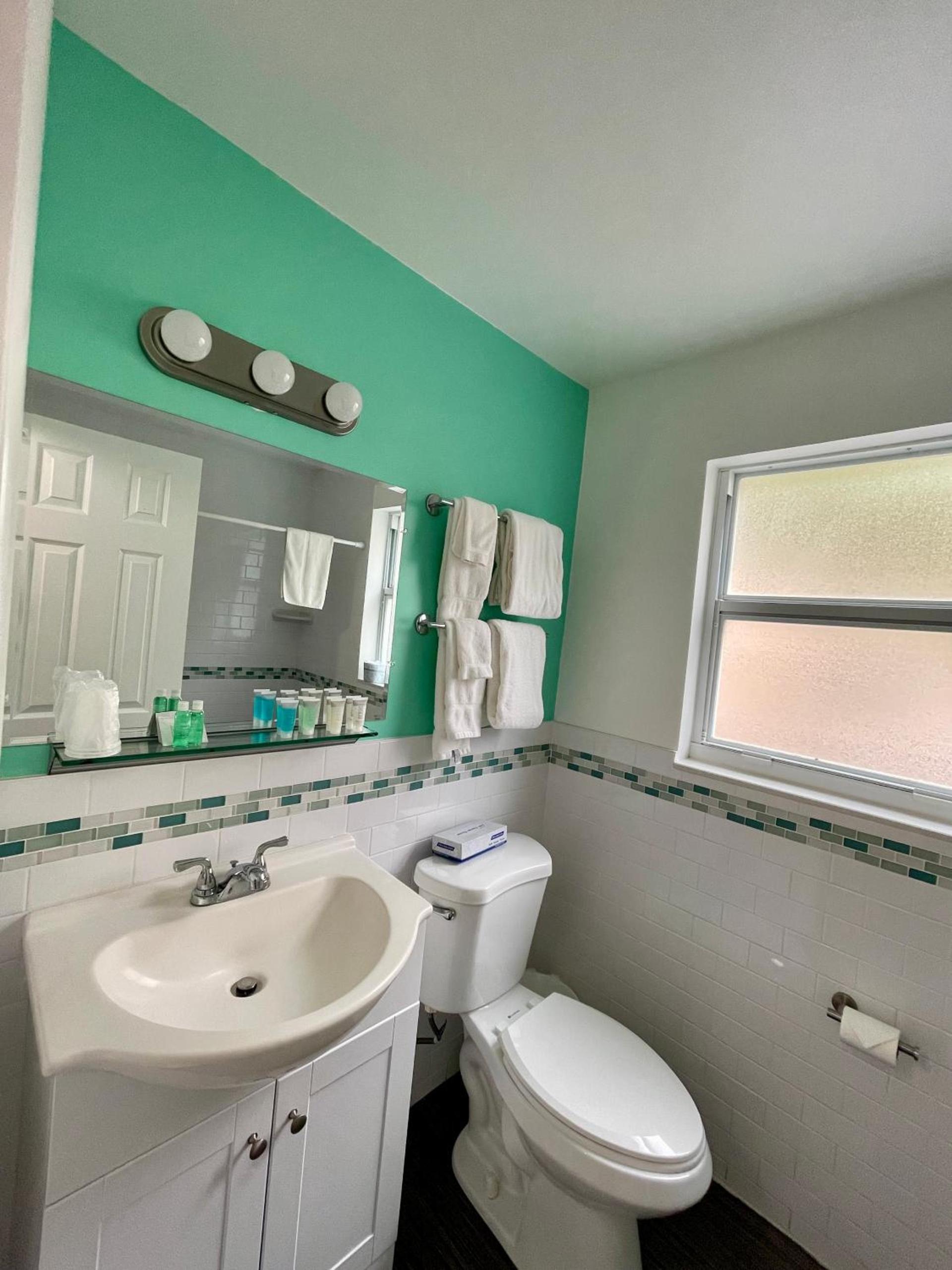 Nobleton Hotel photo 18