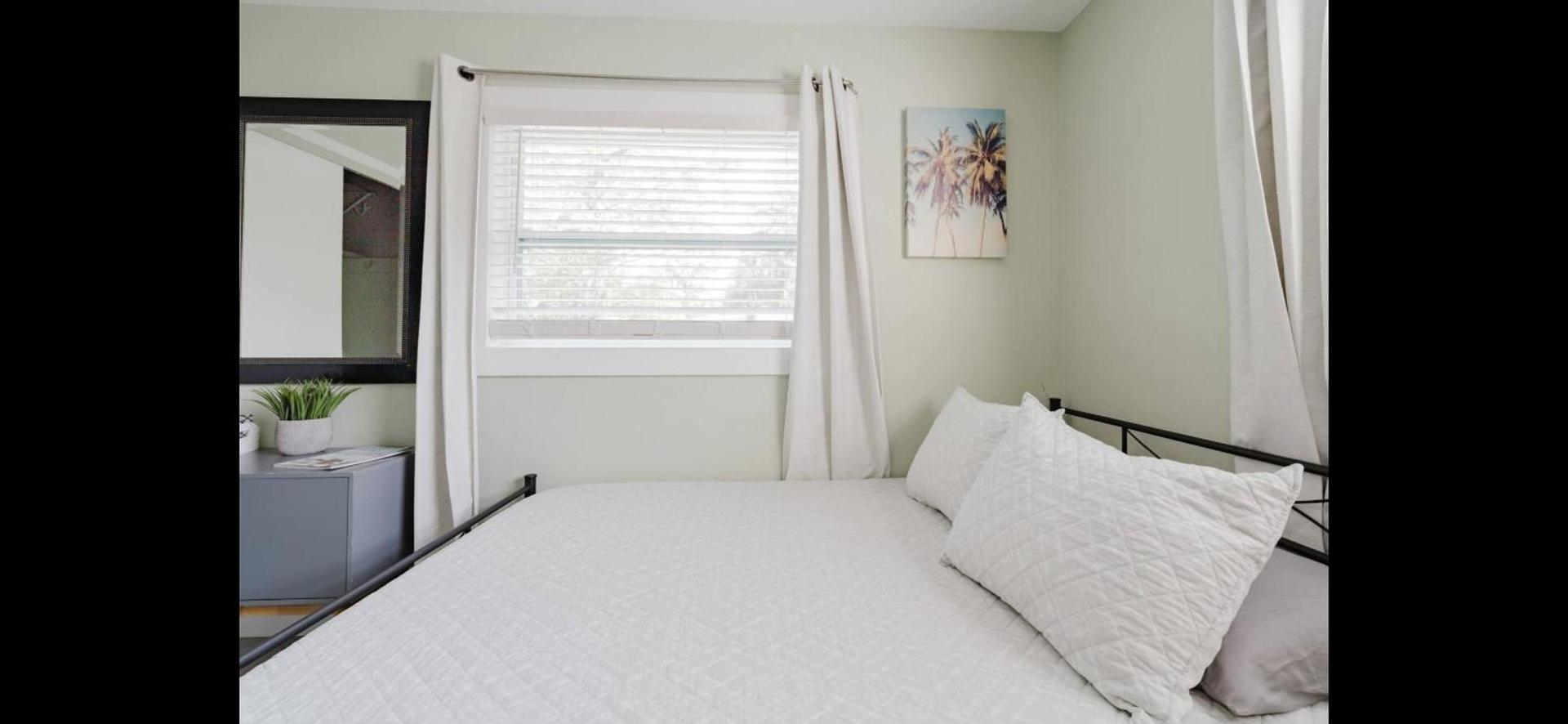 Justins Guest Rooms photo 12