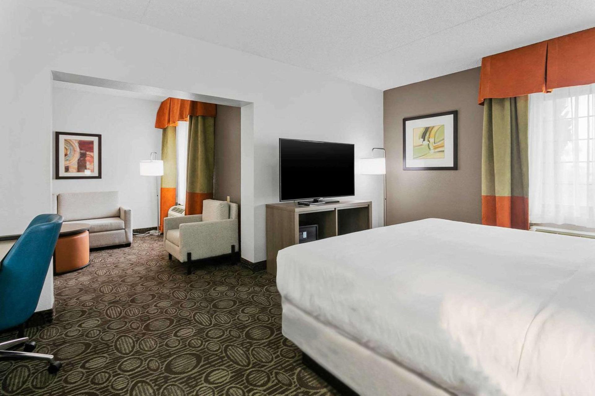 Comfort Inn Chandler - Phoenix South I-10 photo 30