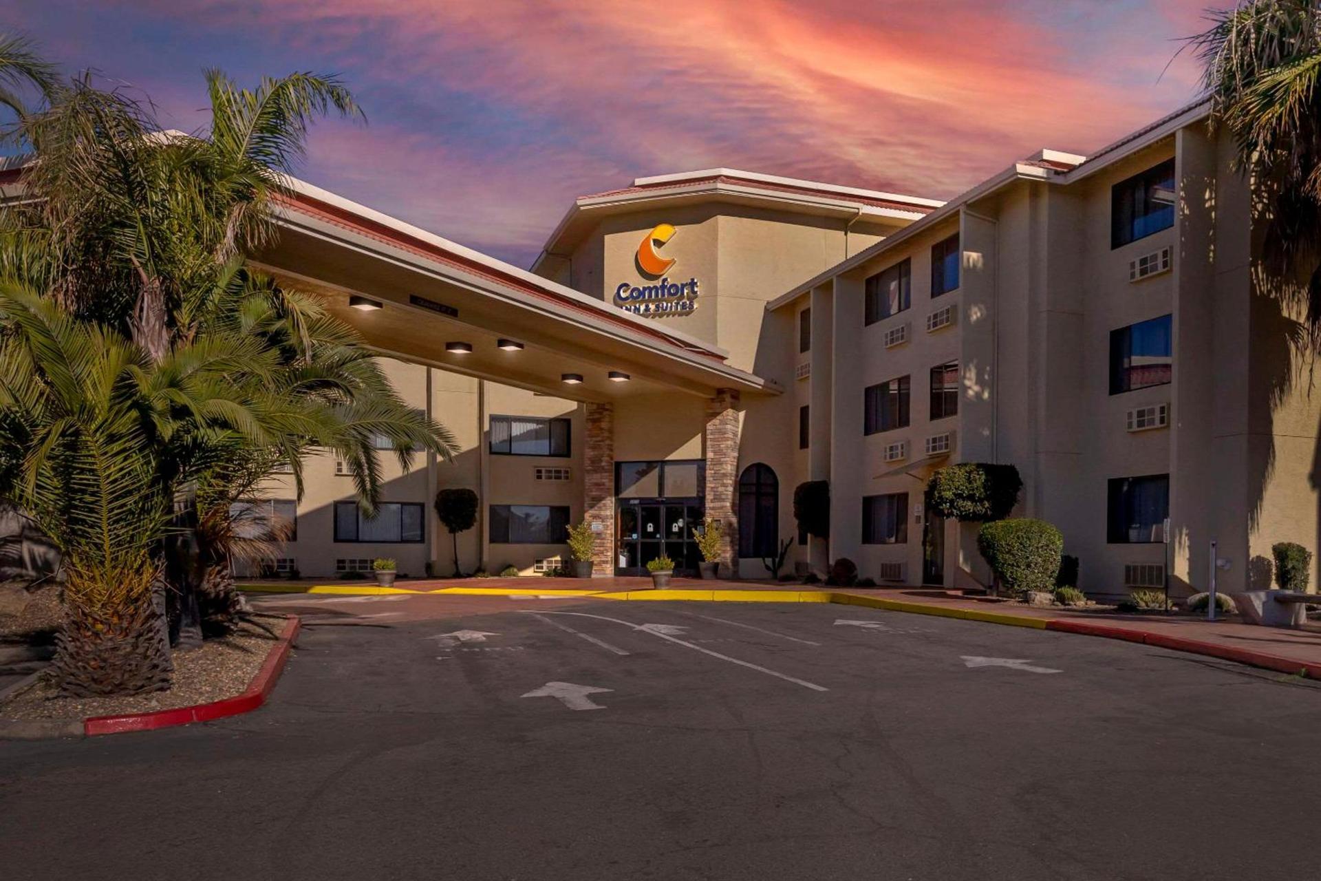 Comfort Inn & Suites Rocklin - Roseville — hotel in Rocklin