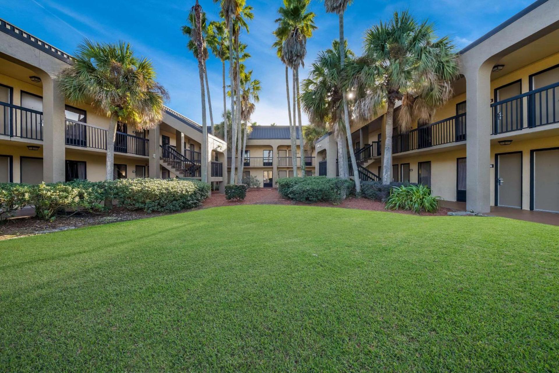 Quality Inn Orange Park Jacksonville photo 3