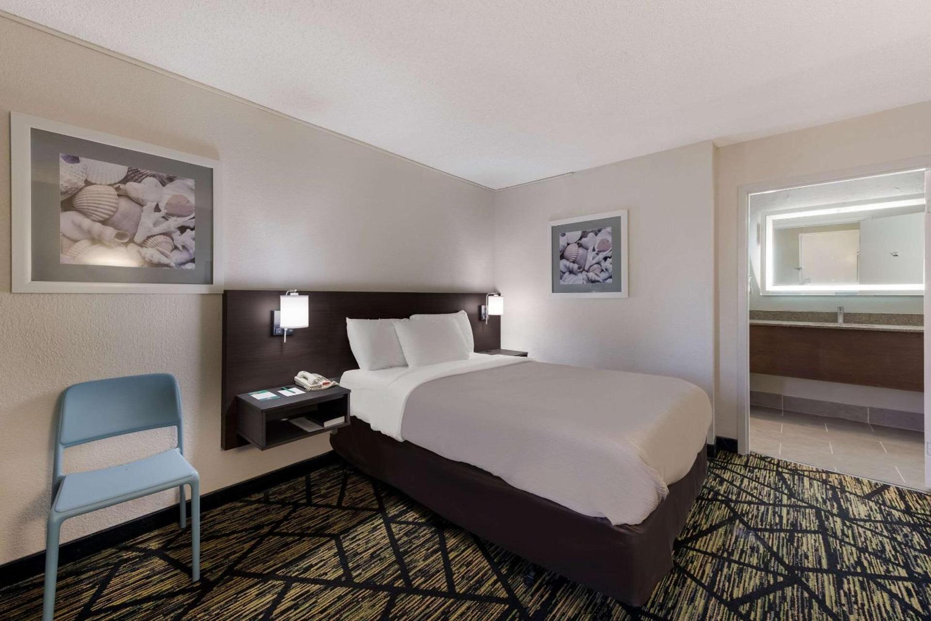 Quality Inn Orange Park Jacksonville photo 11